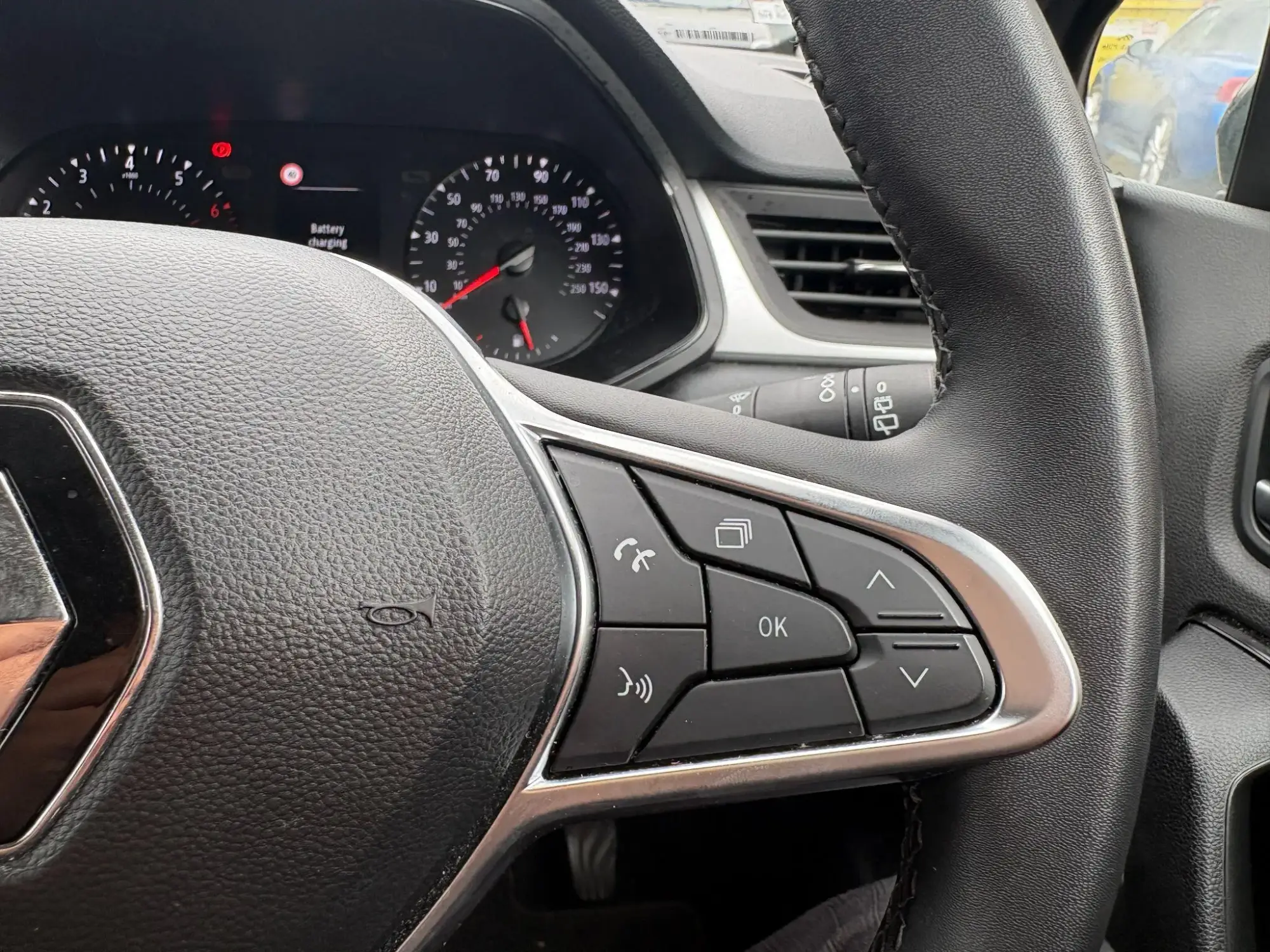 Renault Captur Image 23 Renault Captur Image 23