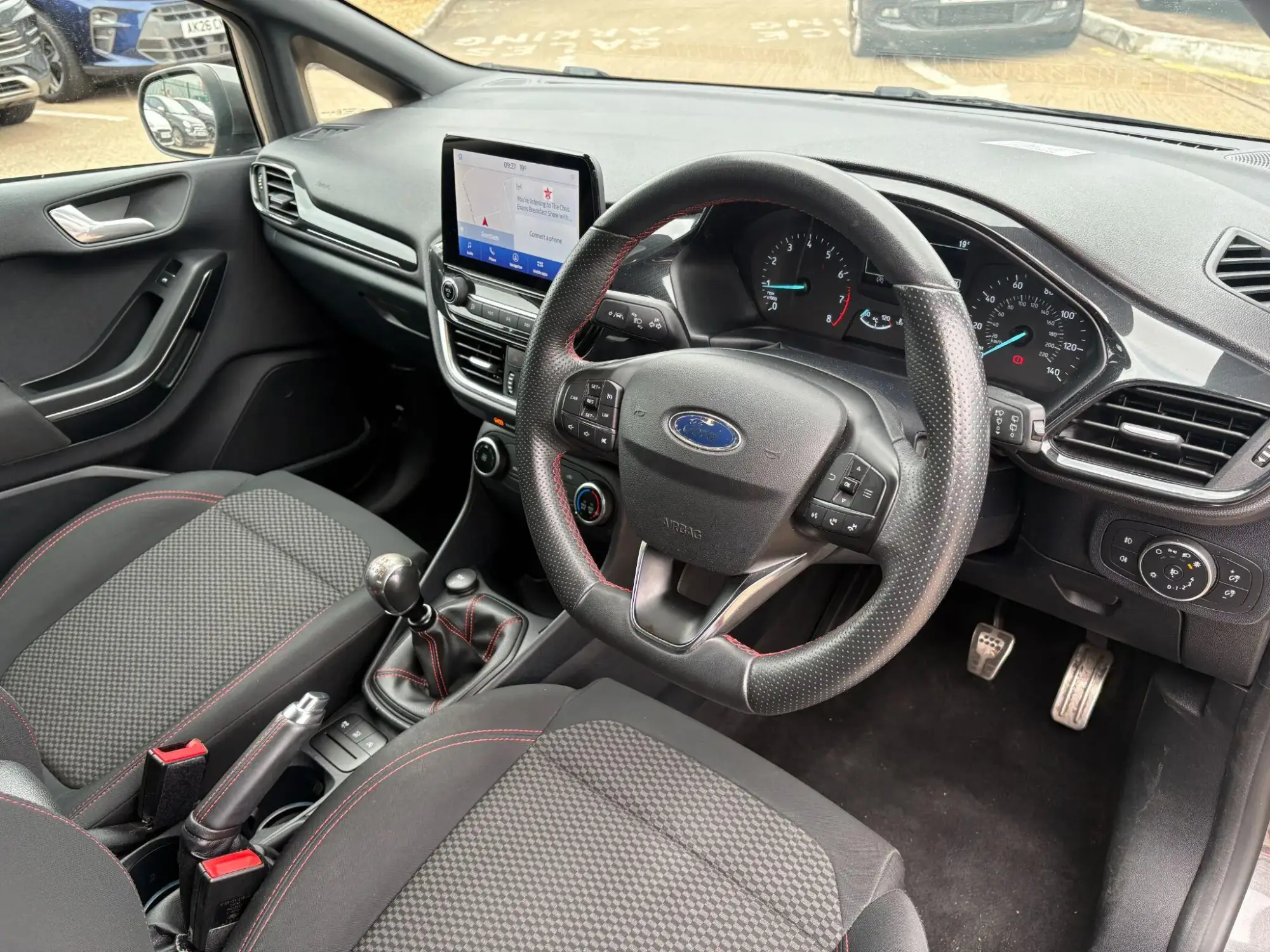 Ford Fiesta Image 4