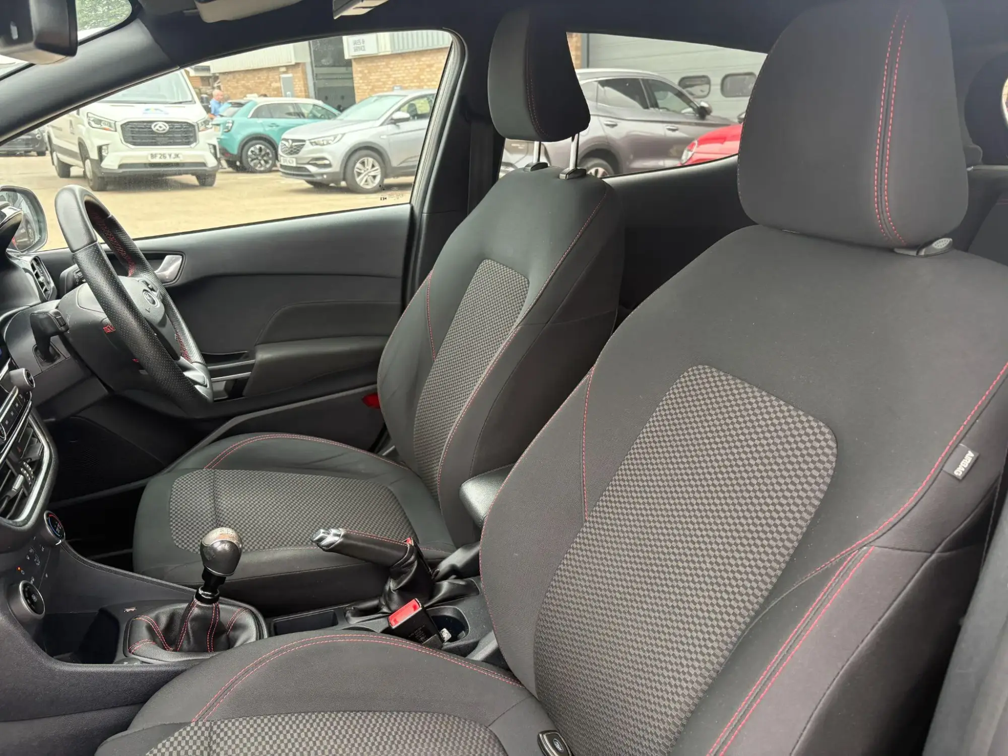 Ford Fiesta Image 5