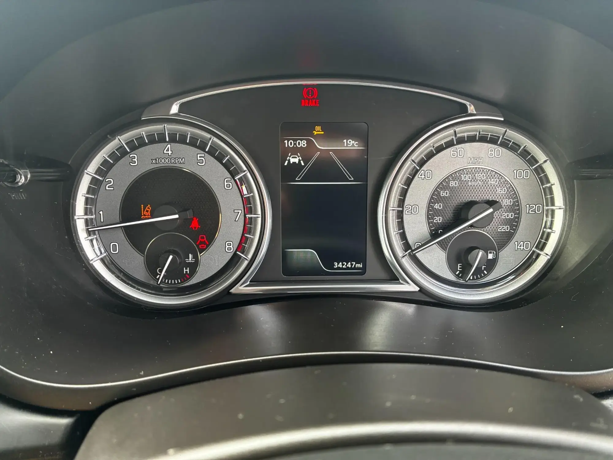Suzuki S-Cross Image 30