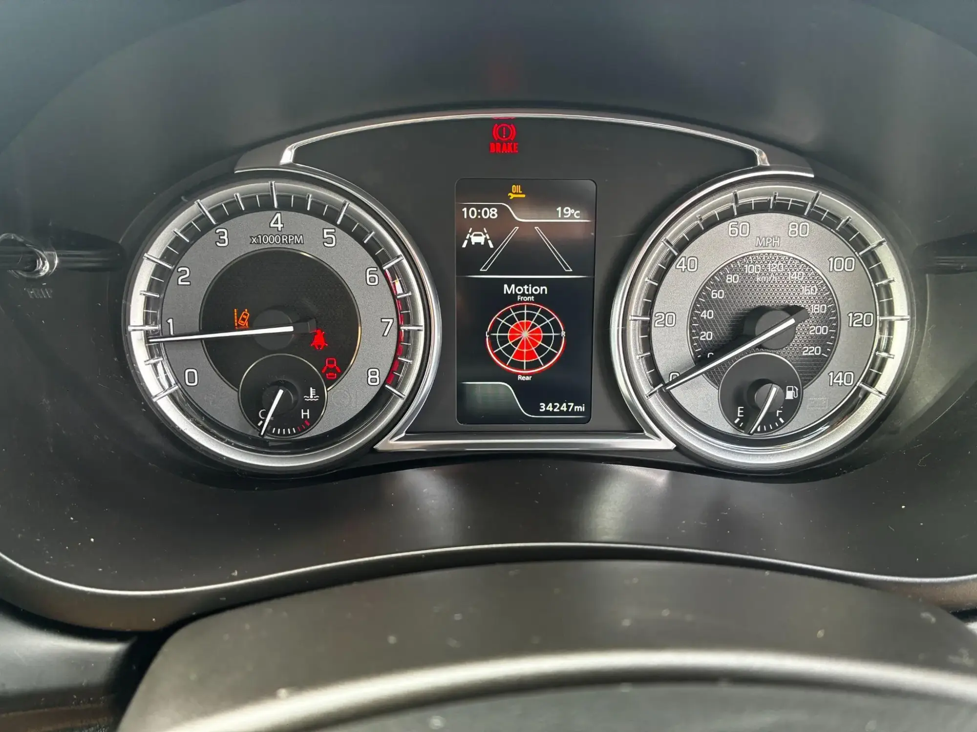 Suzuki S-Cross Image 35