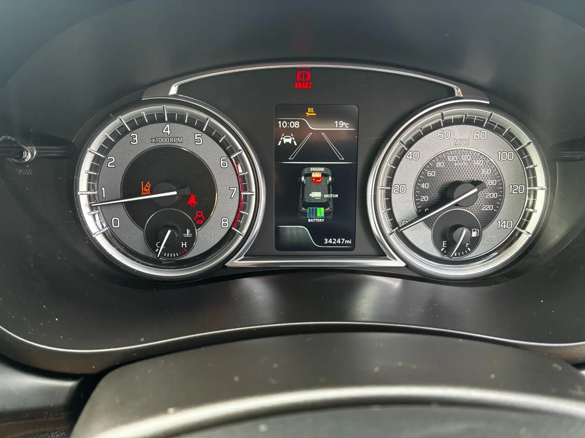 Suzuki S-Cross Image 38