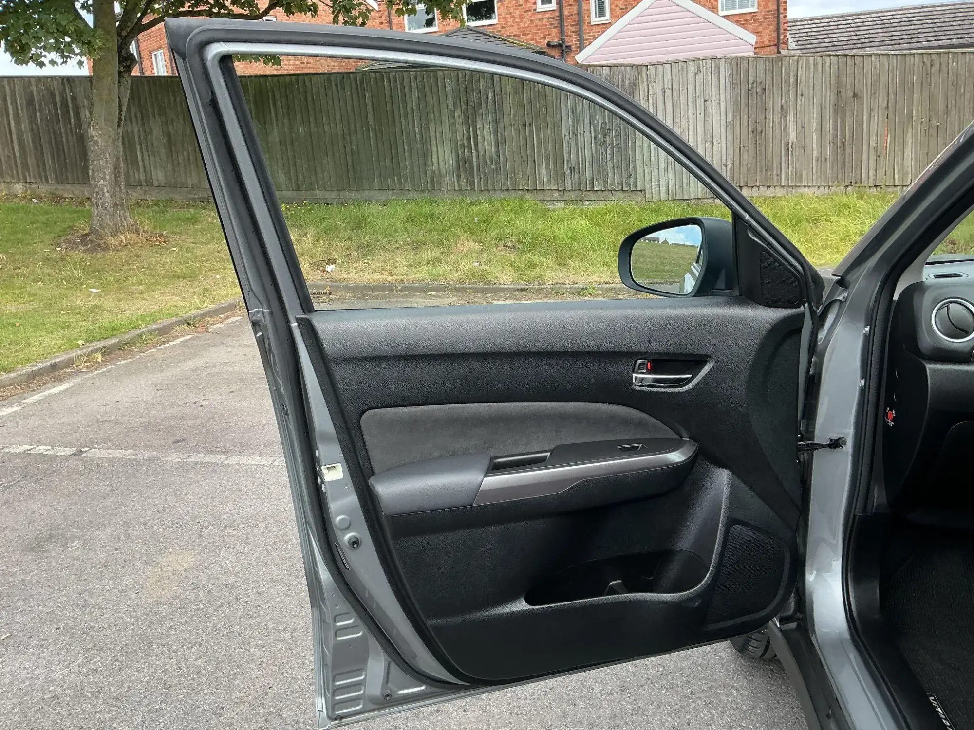 Suzuki Vitara Image 26 Suzuki Vitara Image 26