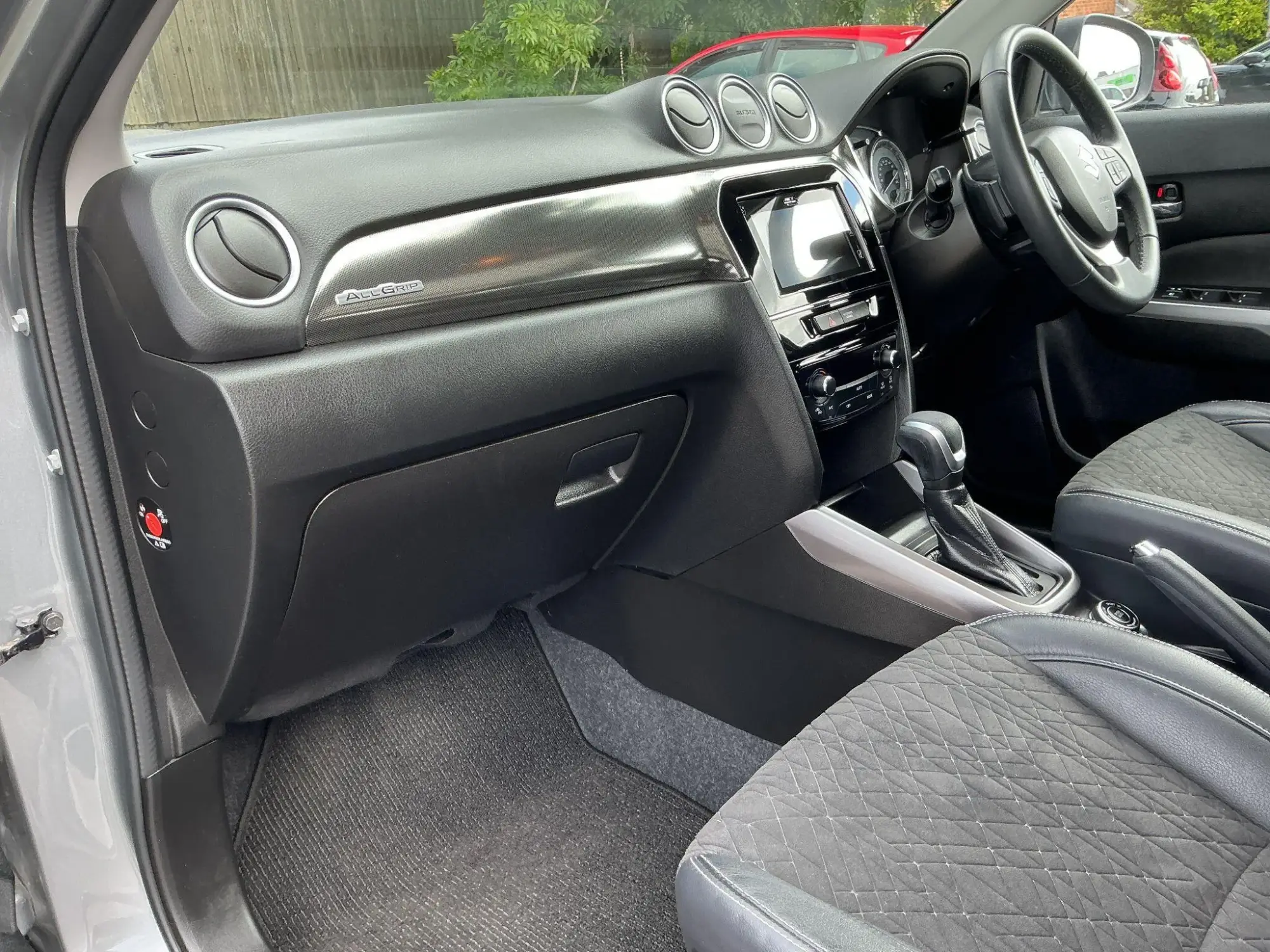 Suzuki Vitara Image 28 Suzuki Vitara Image 28
