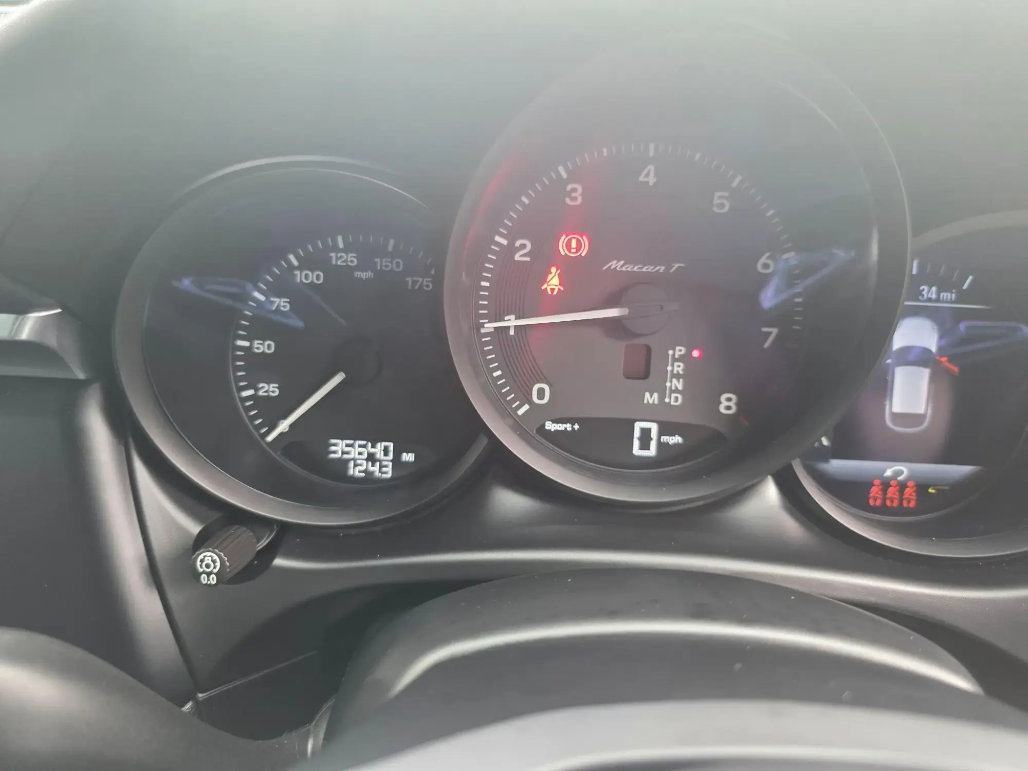 Porsche Macan Image 13