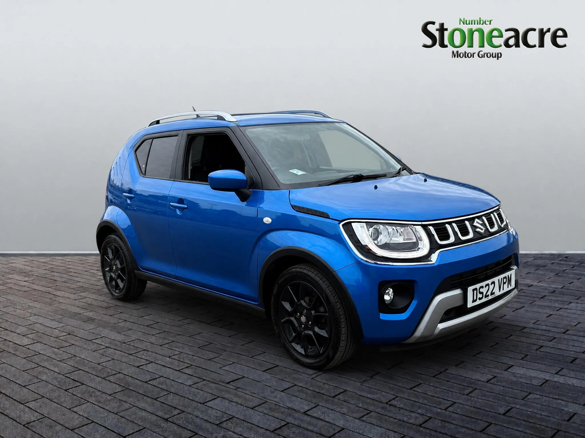 Suzuki Ignis listing photo