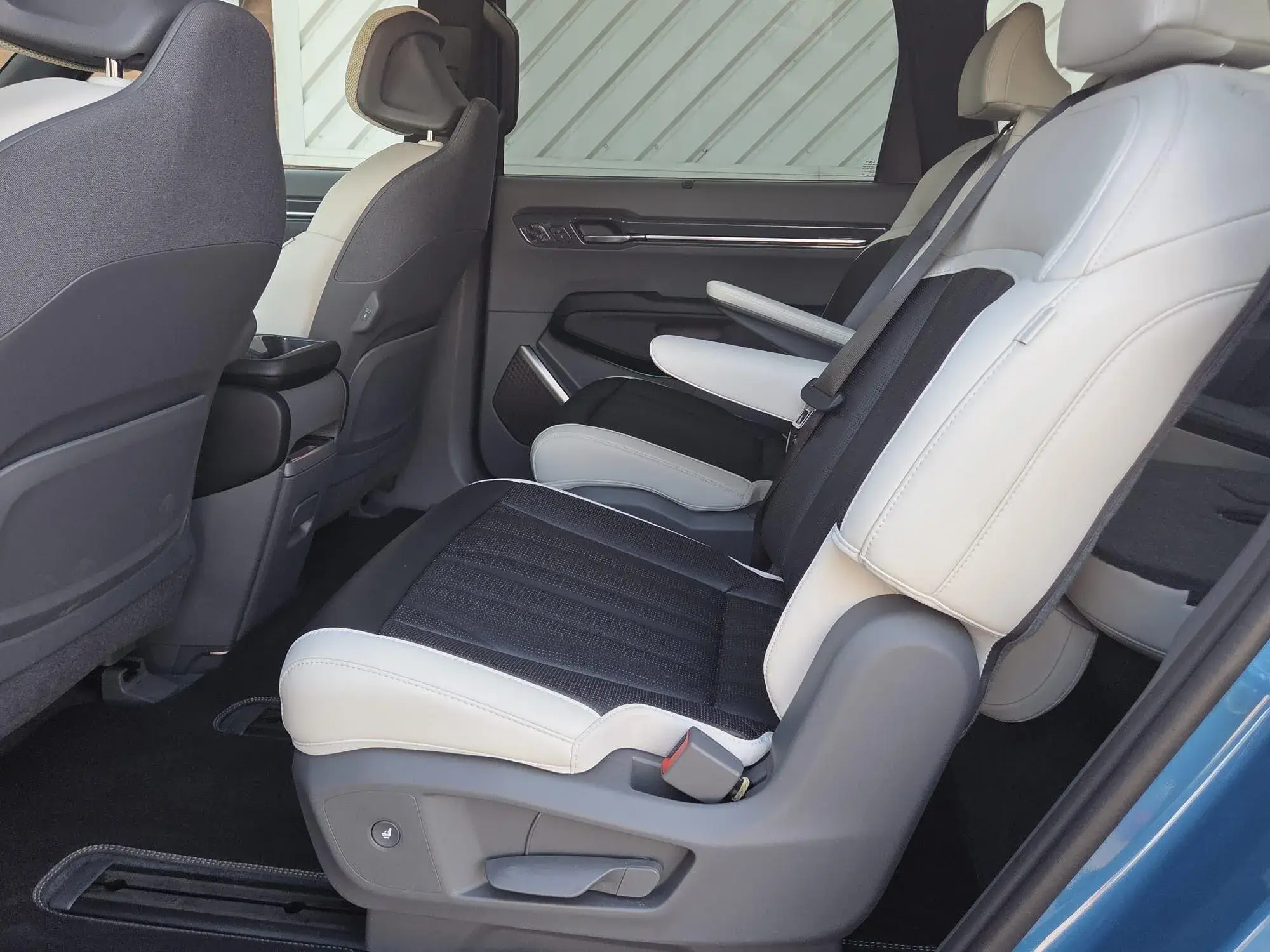 Kia EV9 Image 14