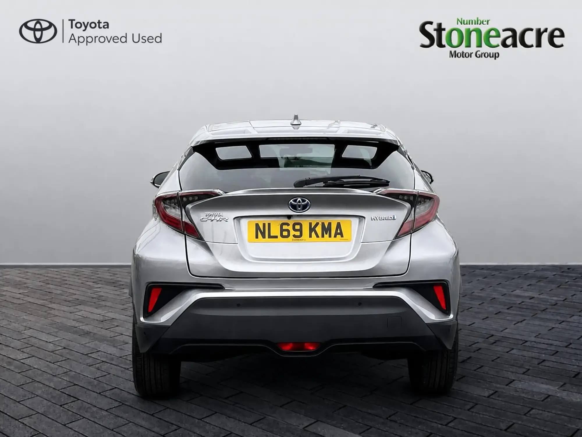 Toyota C-HR Self-Charging Hybrid Image 4 Toyota C-HR Self-Charging Hybrid Image 4