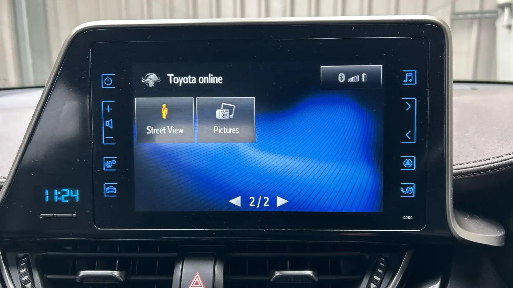 Toyota C-HR Self-Charging Hybrid Image 27 Toyota C-HR Self-Charging Hybrid Image 27