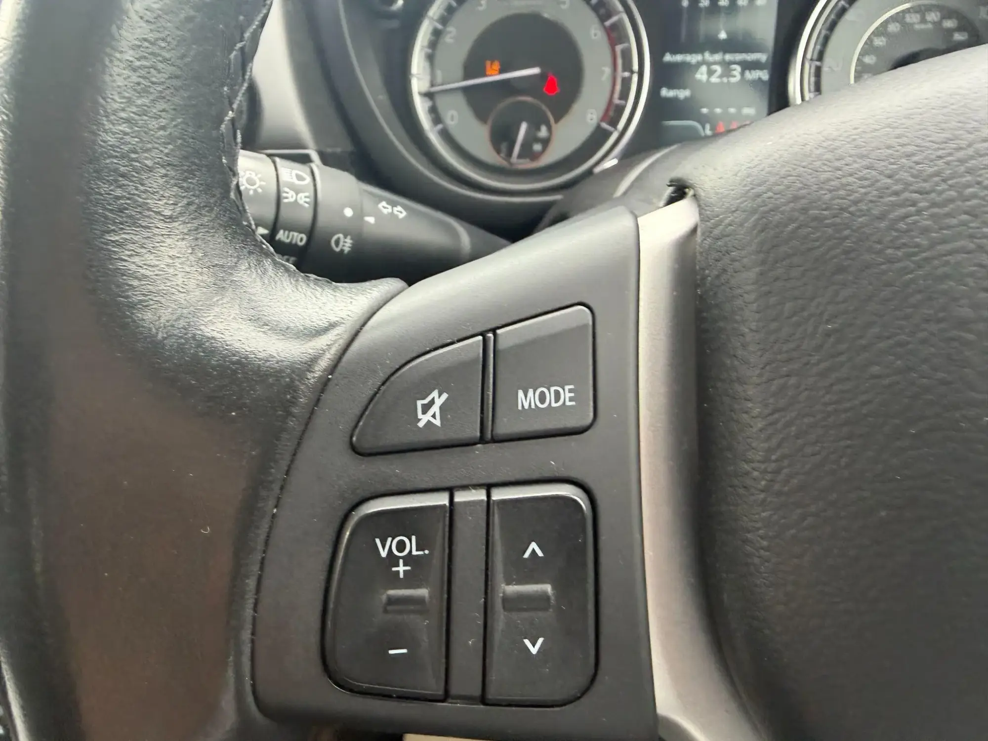 Suzuki S-Cross Image 15