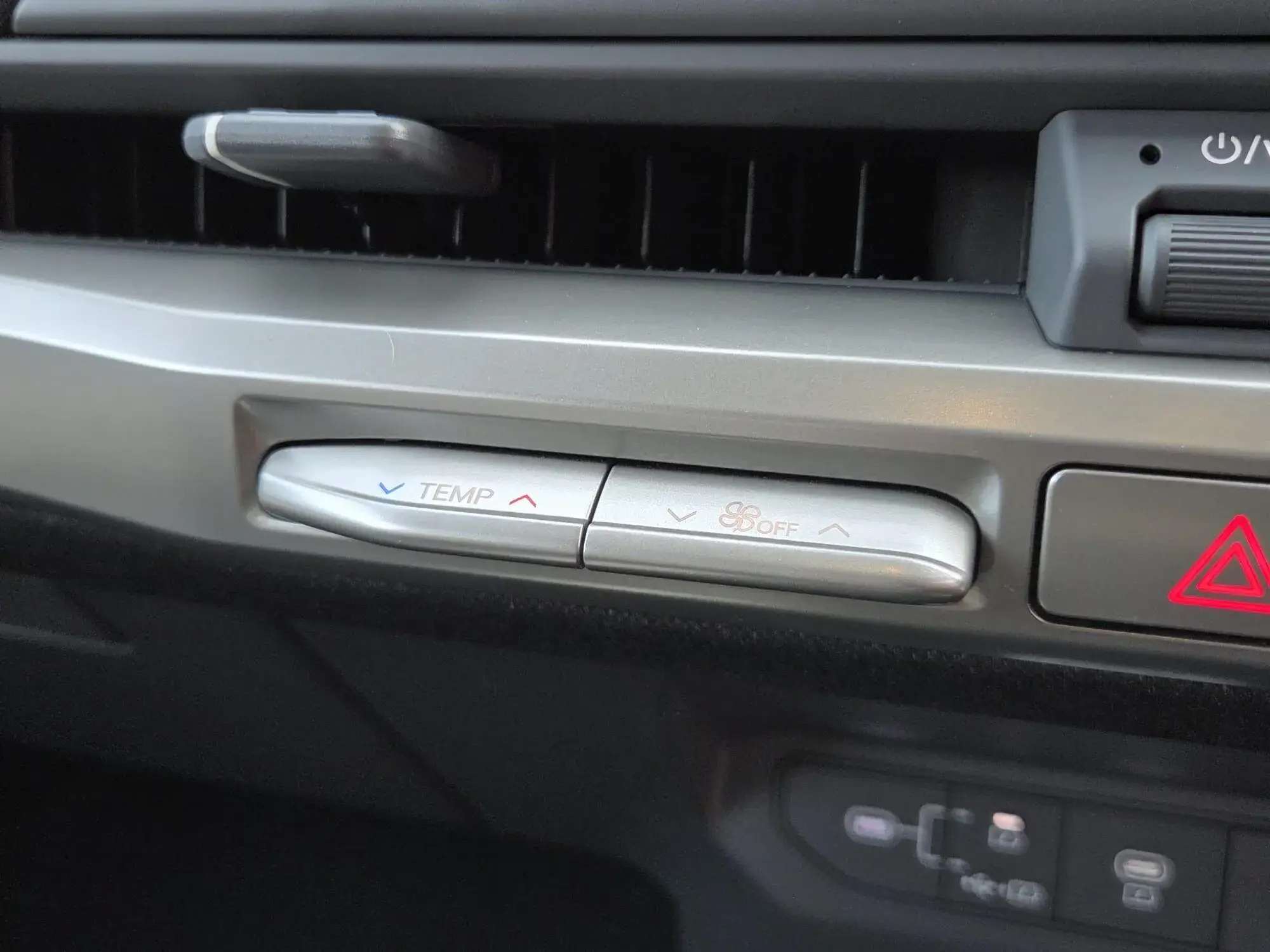 Kia EV3 Image 18 Kia EV3 Image 18