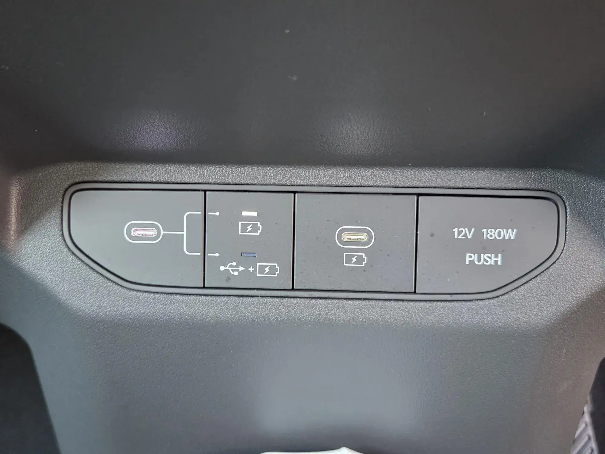 Kia EV3 Image 25 Kia EV3 Image 25