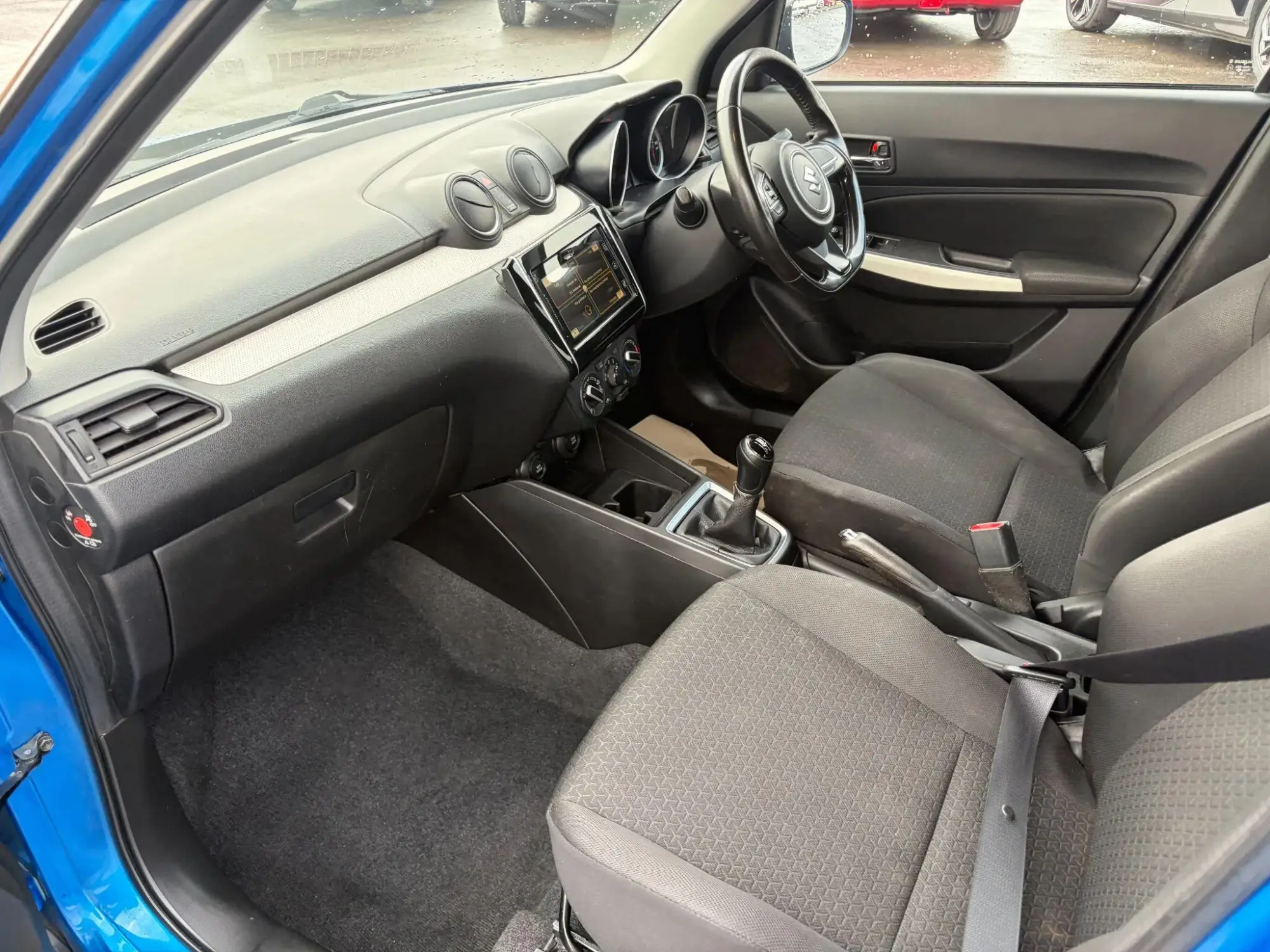 Suzuki Swift Image 13 Suzuki Swift Image 13