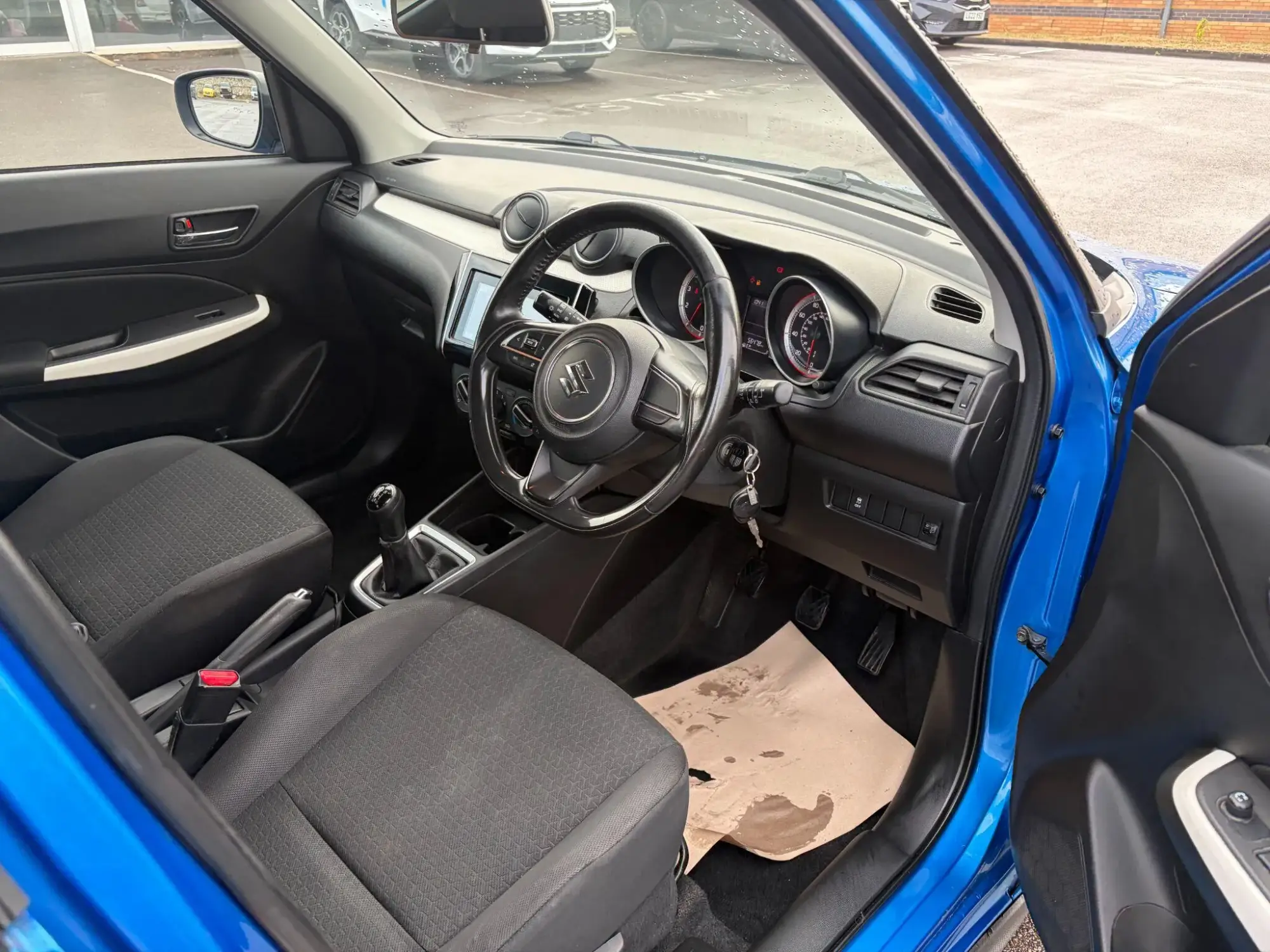 Suzuki Swift Image 14 Suzuki Swift Image 14