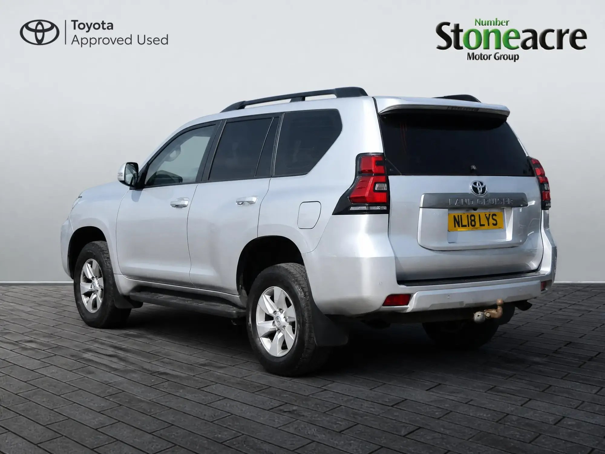 Toyota Land Cruiser Image 5 Toyota Land Cruiser Image 5