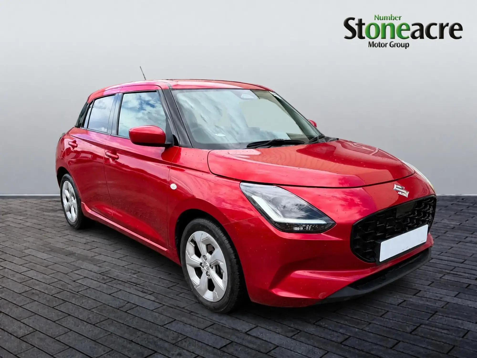 Suzuki Swift Image 1 Suzuki Swift Image 1