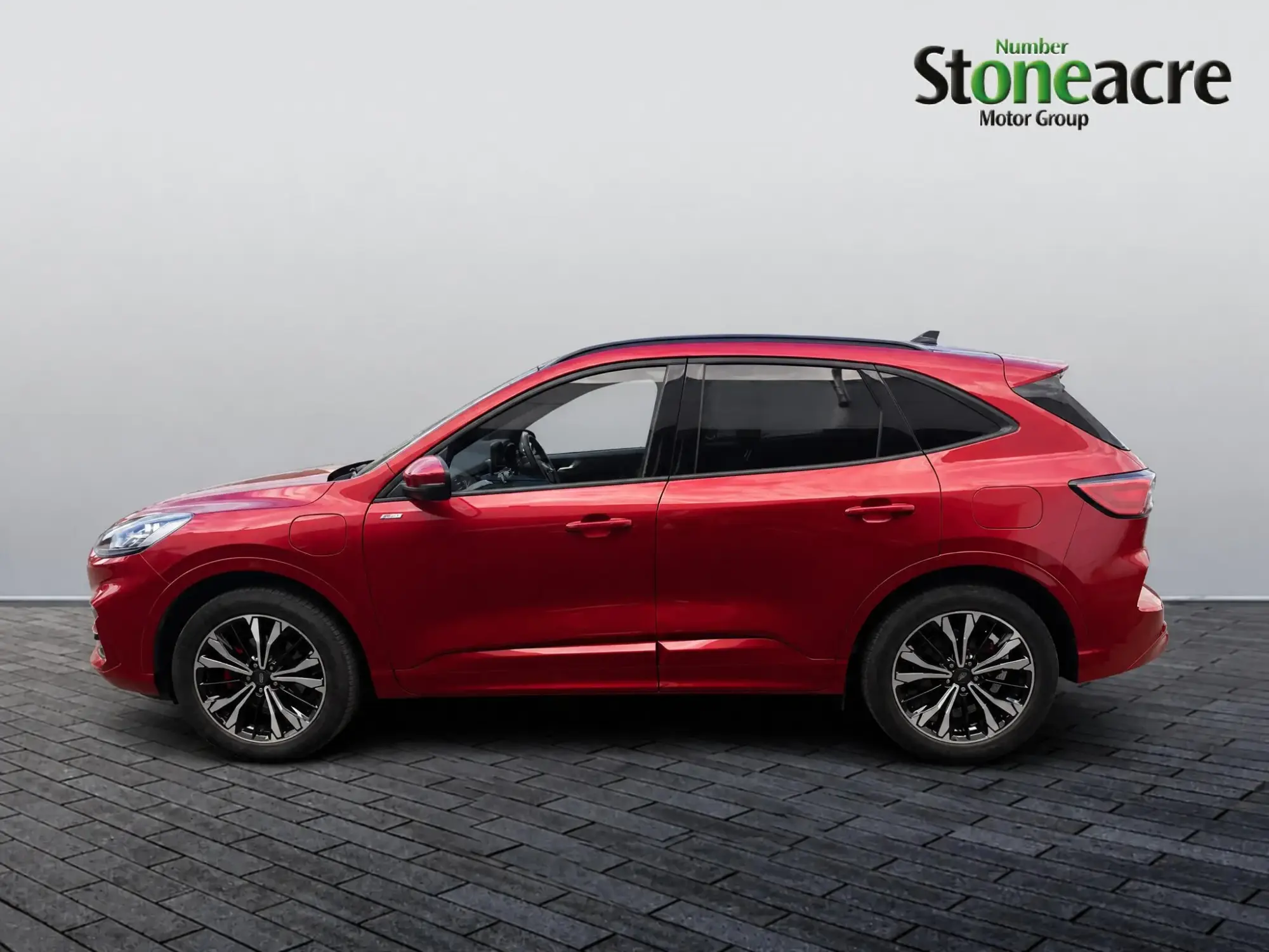 Ford Kuga Plug-In Hybrid Image 6 Ford Kuga Plug-In Hybrid Image 6