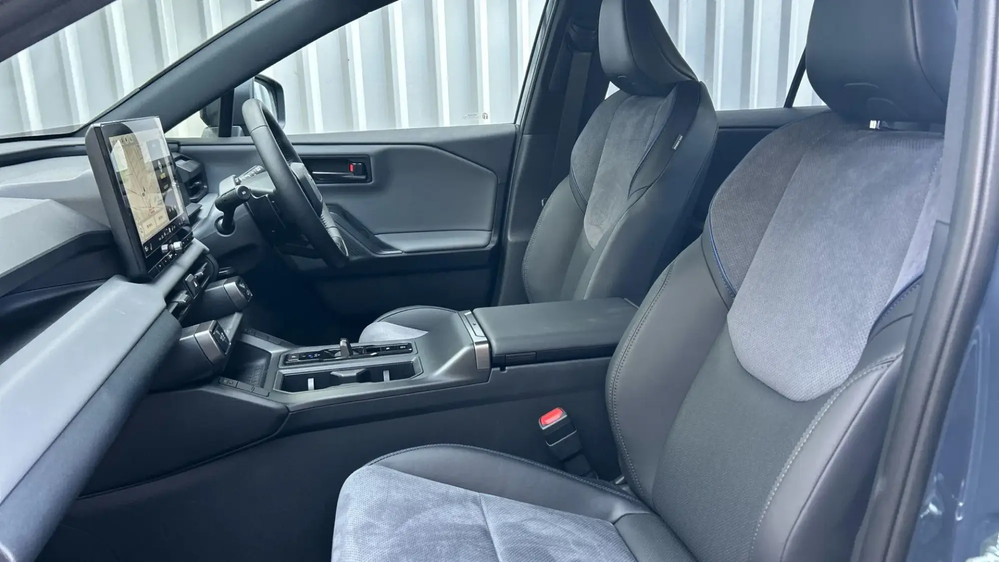 Toyota RAV4 Image 13 Toyota RAV4 Image 13