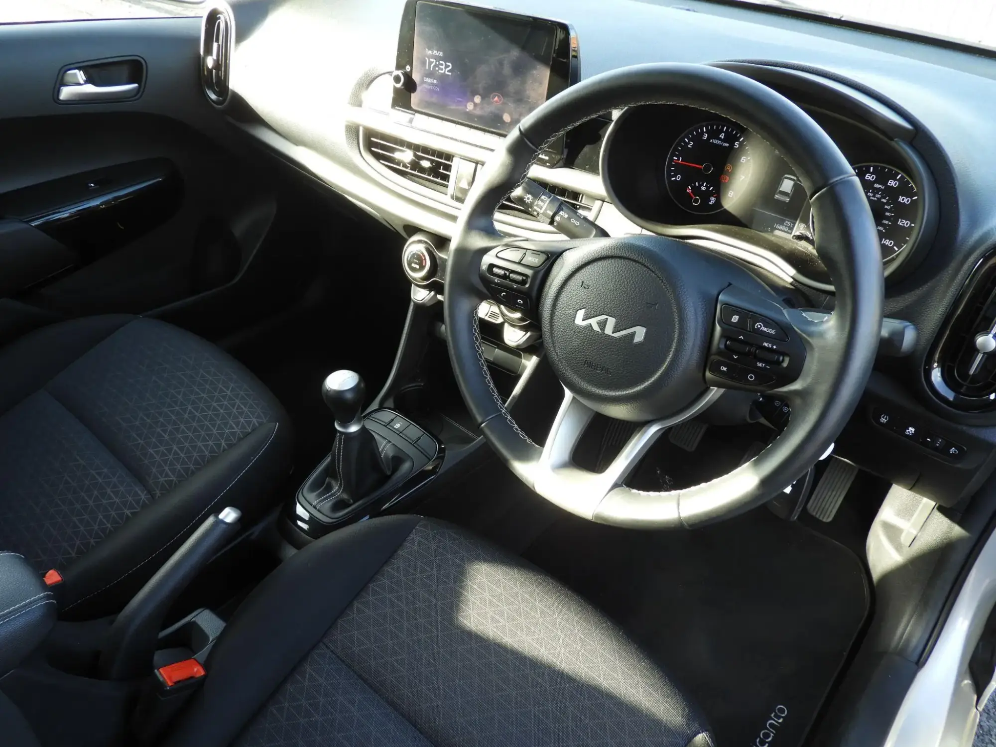 Kia Picanto Image 13 Kia Picanto Image 13