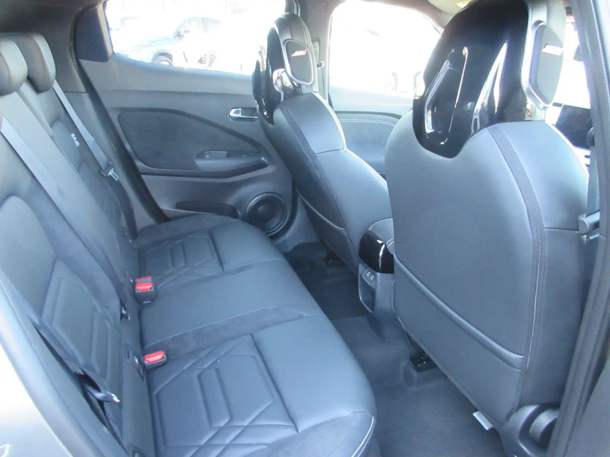 Nissan Juke Image 9