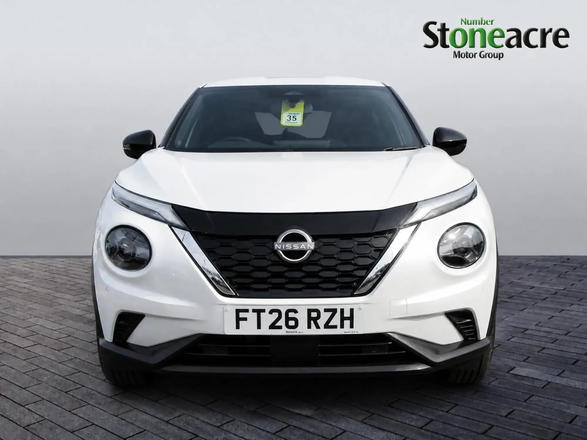 Nissan Juke Hybrid Image 2
