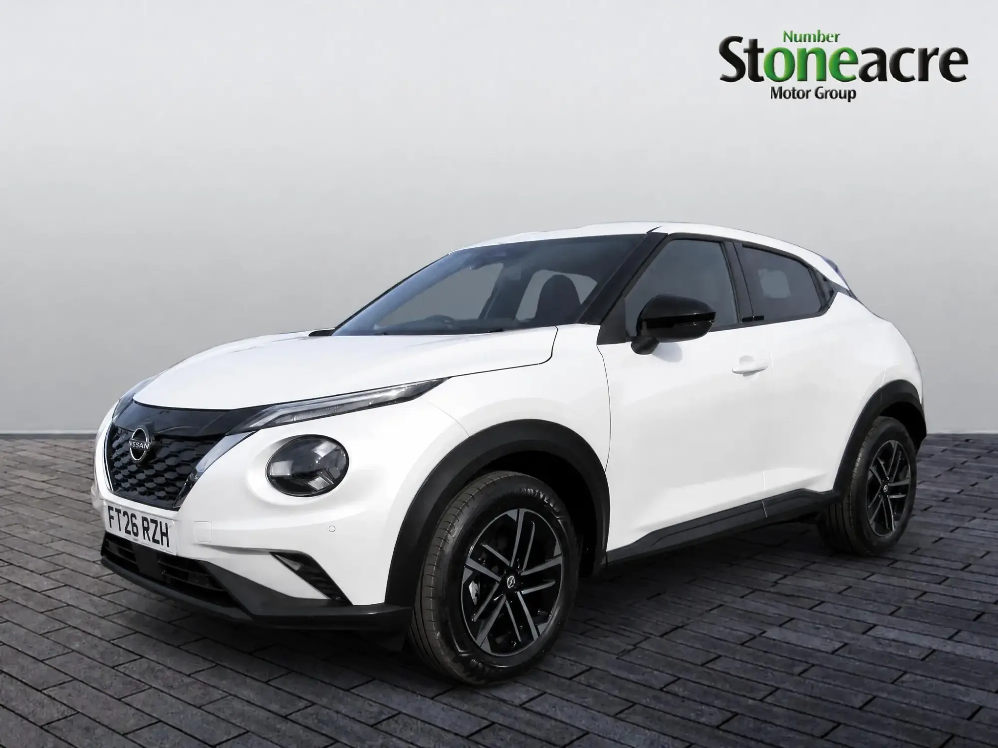Nissan Juke Hybrid Image 3