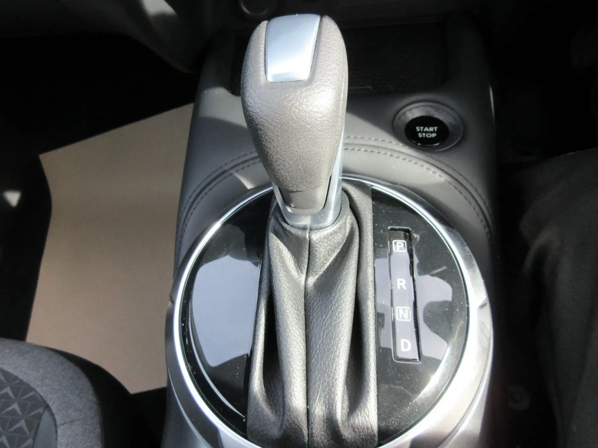 Nissan Juke Hybrid Image 10