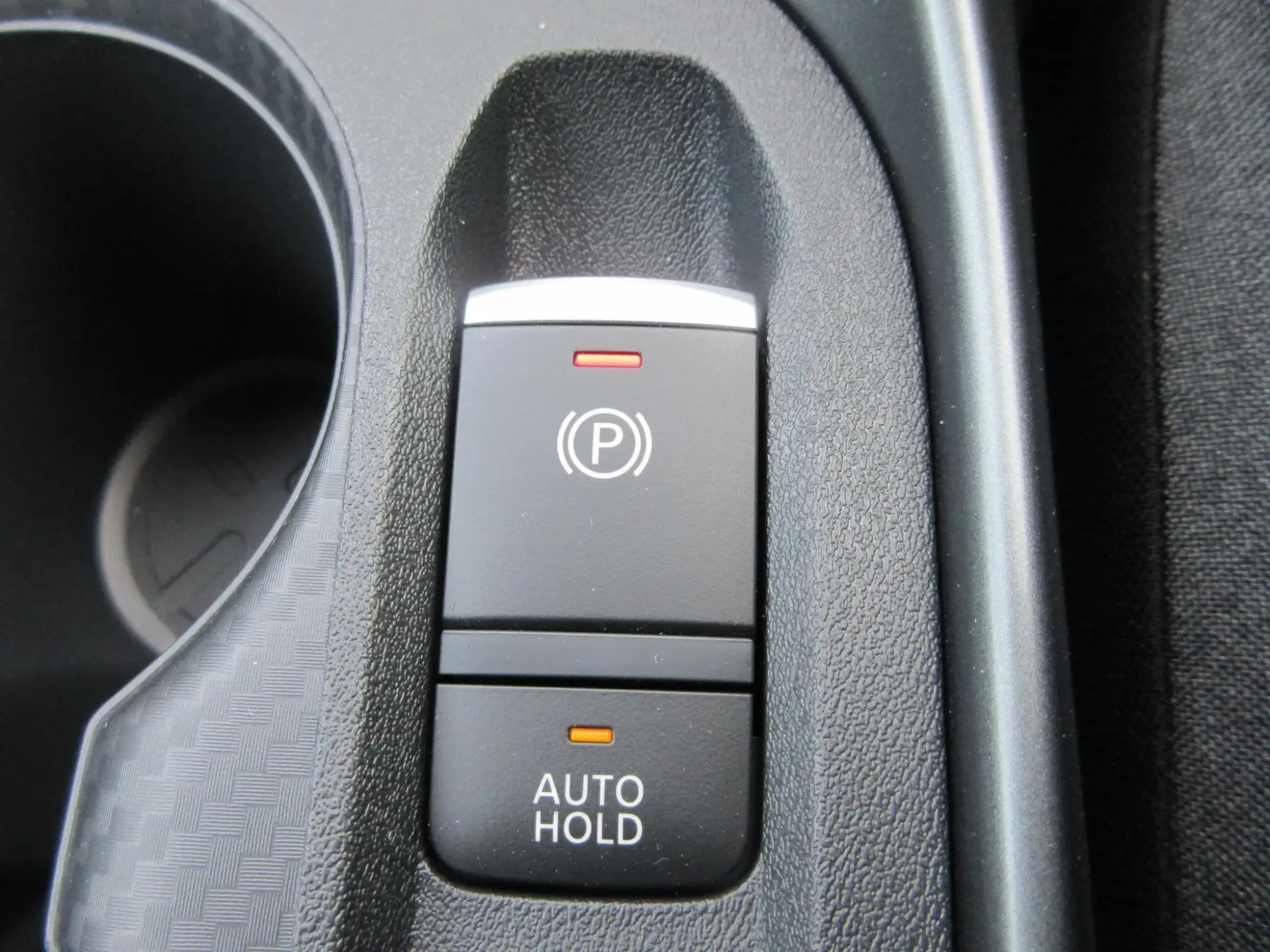 Nissan Juke Hybrid Image 22