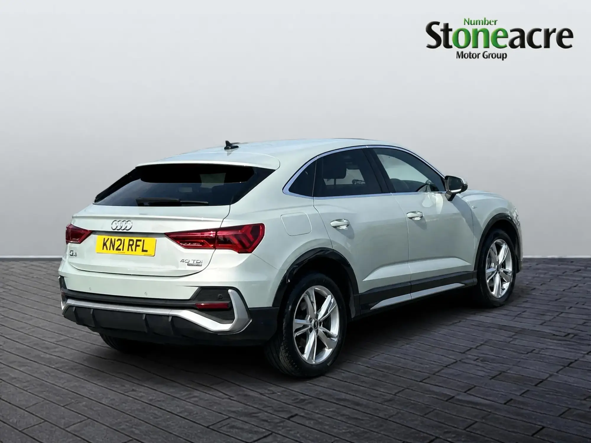 Audi Q3 Image 3