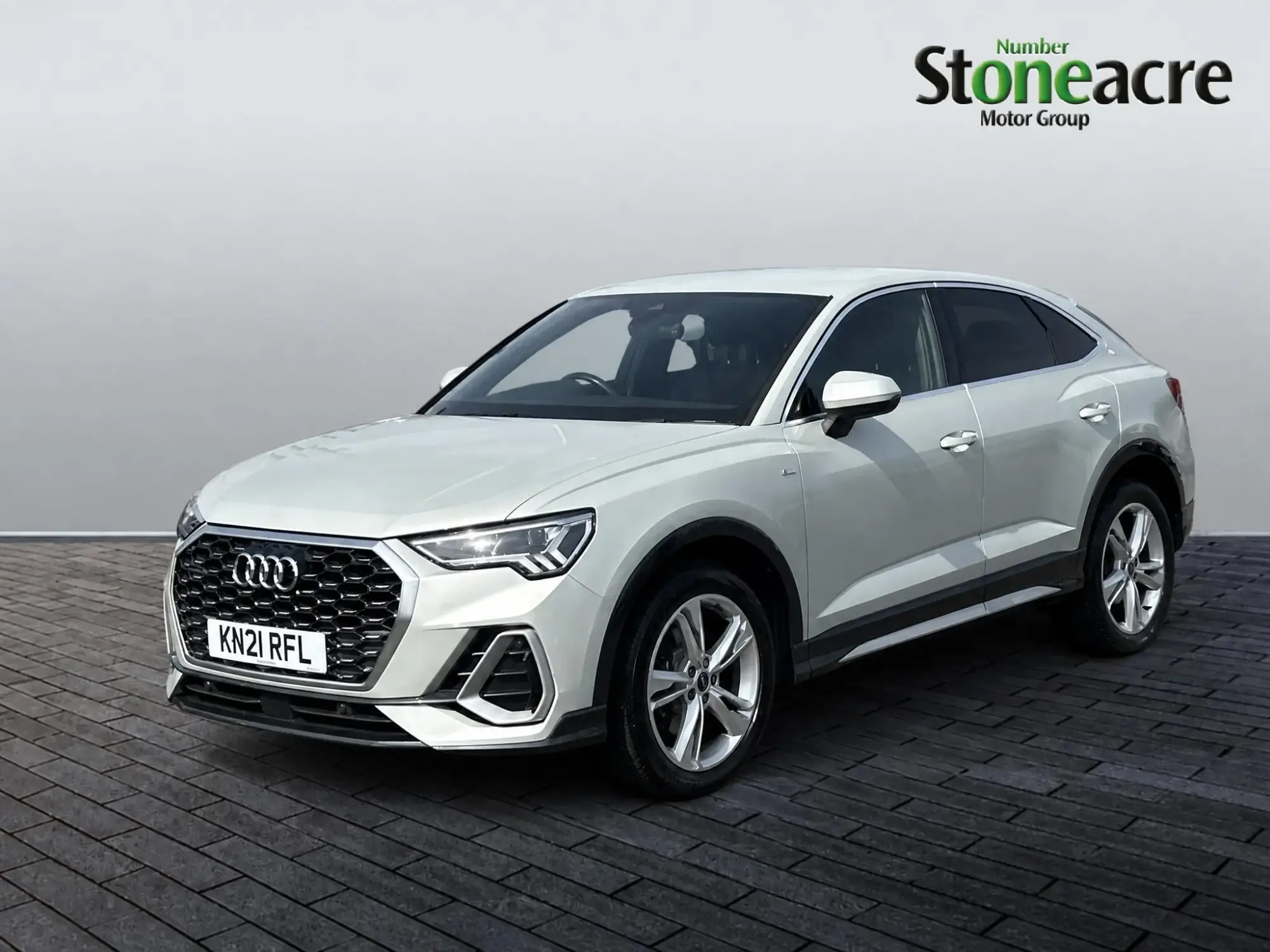 Audi Q3 Image 7