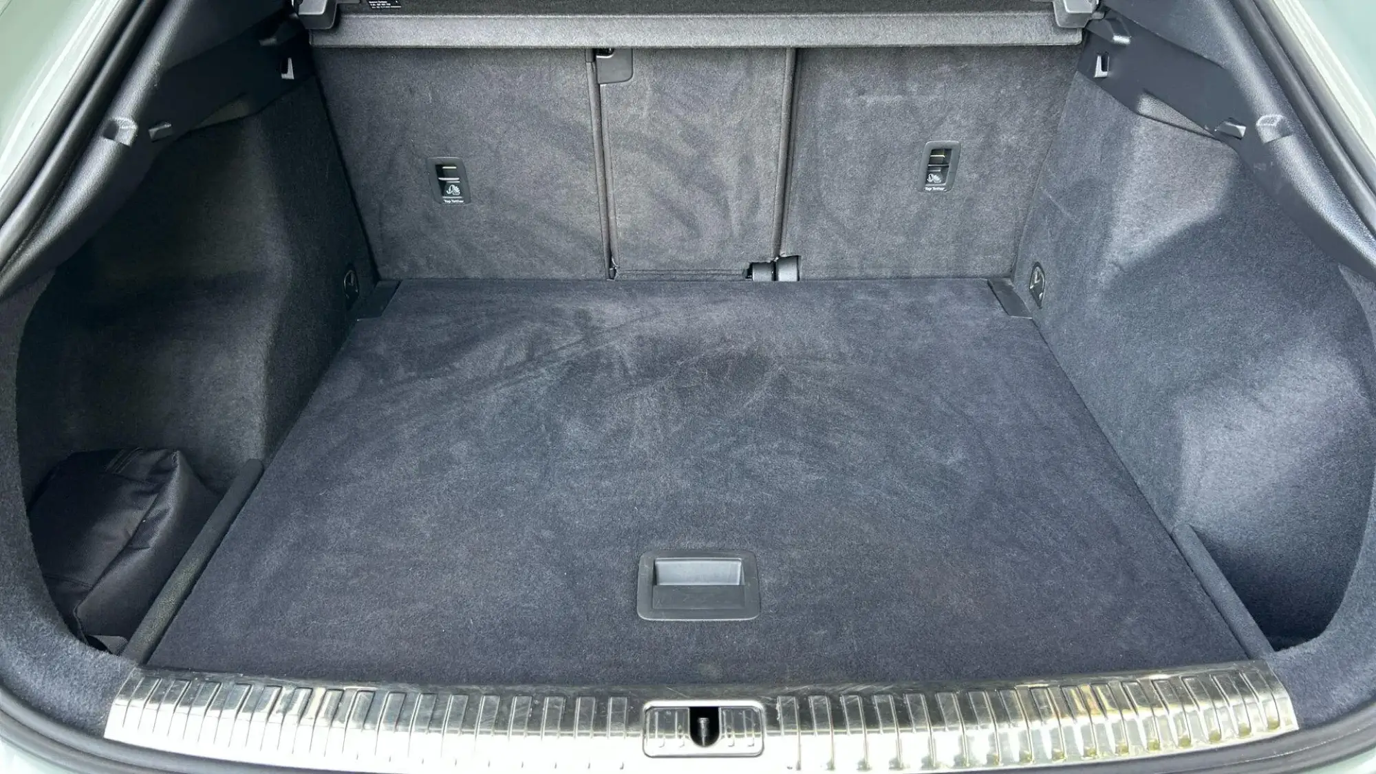 Audi Q3 Image 18