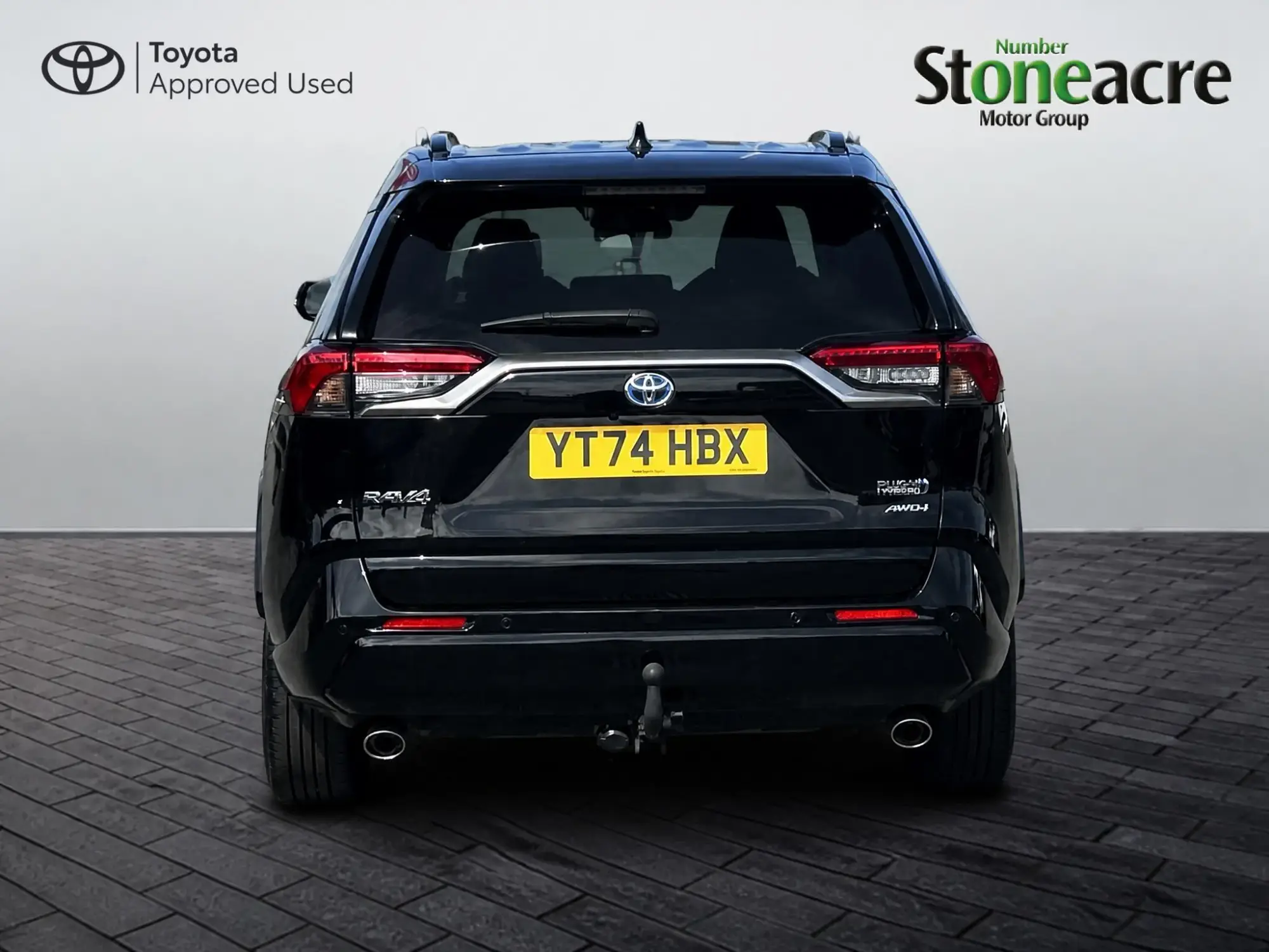 Toyota RAV4 Plug-in Hybrid Image 4