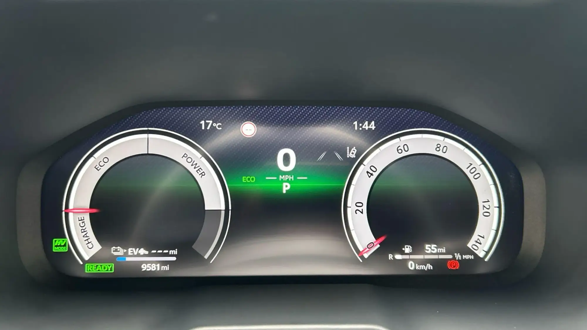 Toyota RAV4 Plug-in Hybrid Image 13