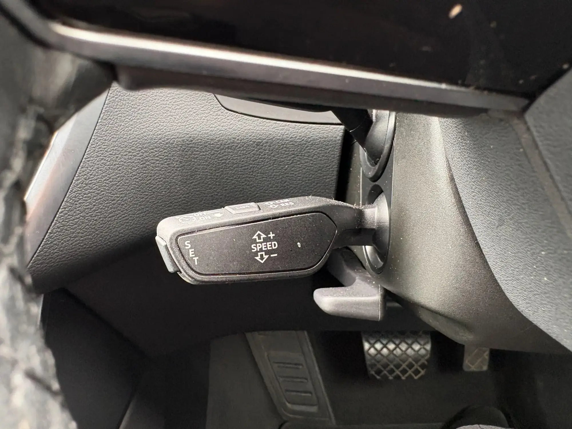 Audi A6 Avant Image 23