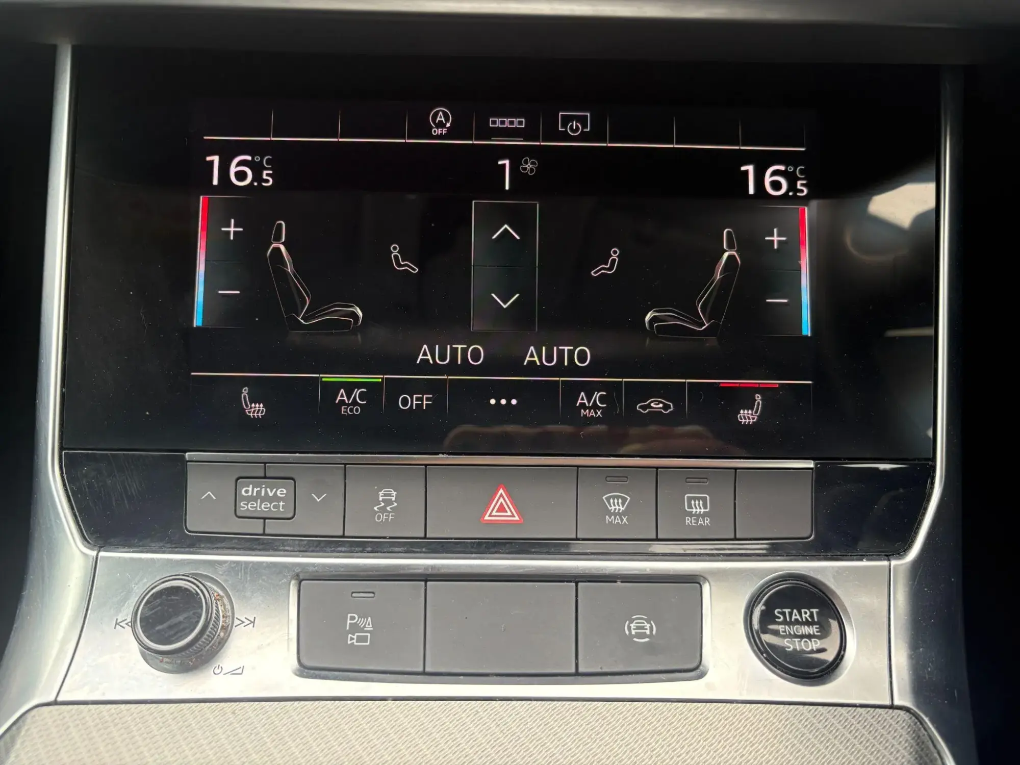 Audi A6 Avant Image 28