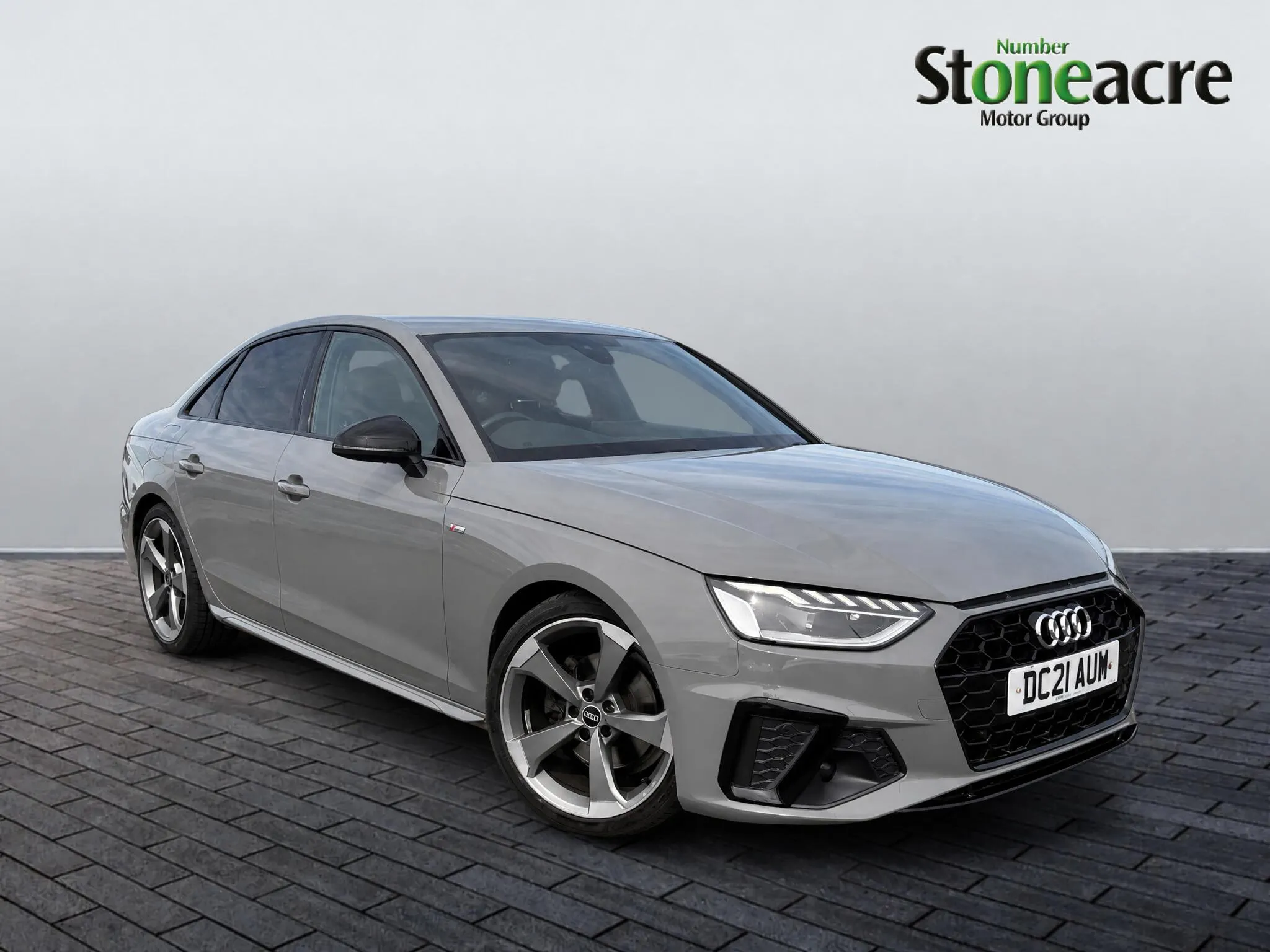 Audi A4 Saloon listing photo