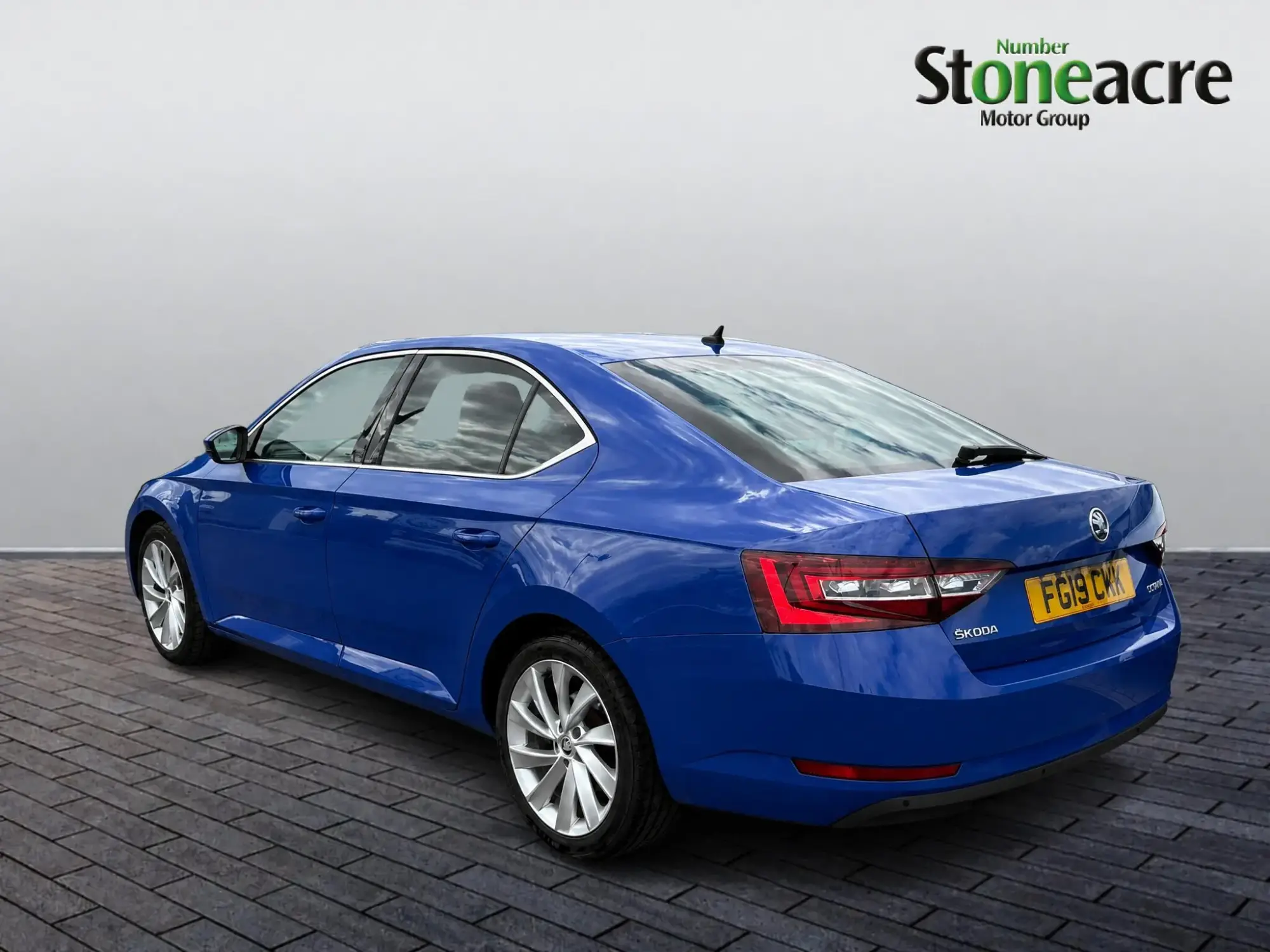 Skoda Superb Image 3