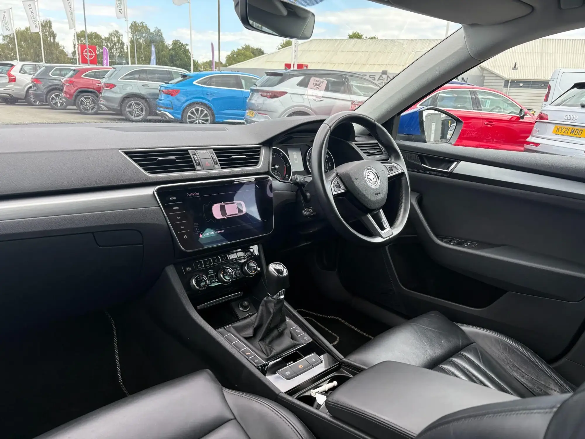 Skoda Superb Image 10