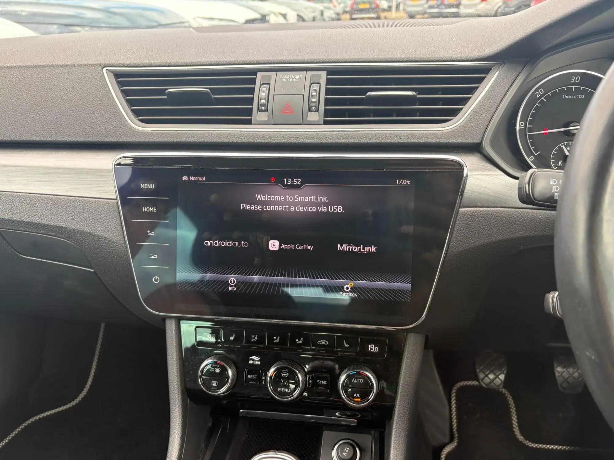 Skoda Superb Image 20