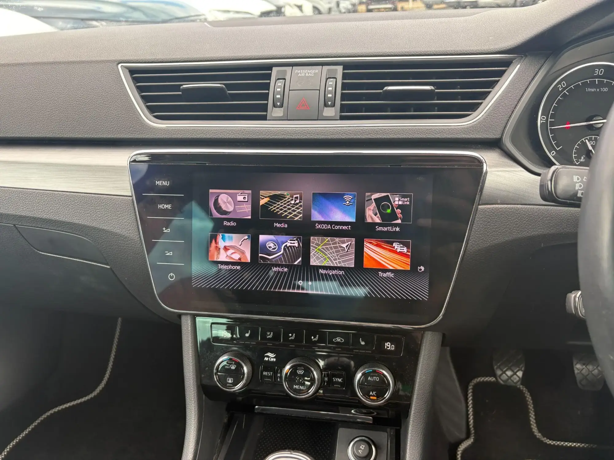 Skoda Superb Image 22