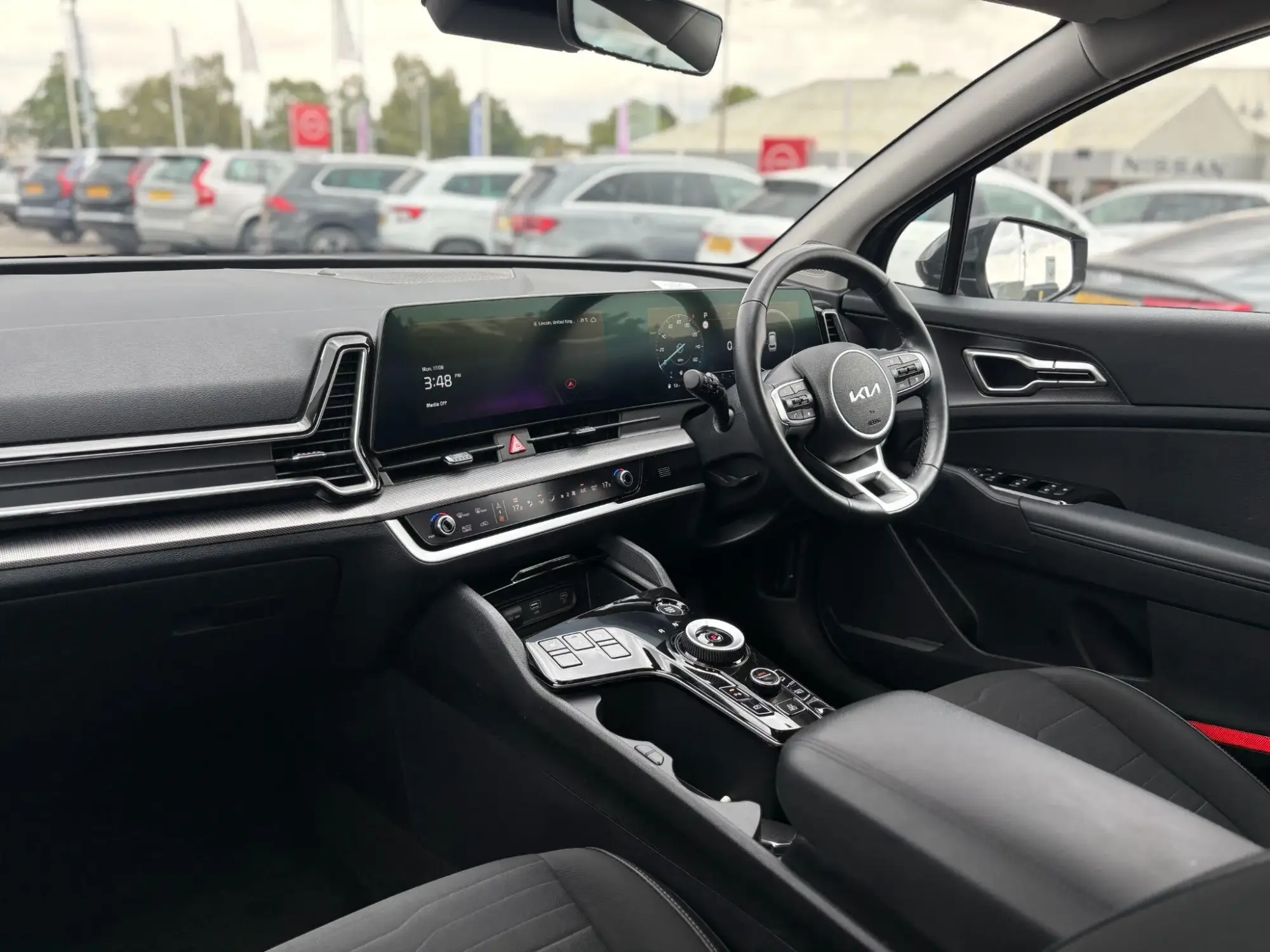 Kia Sportage Plug-In Hybrid Image 11