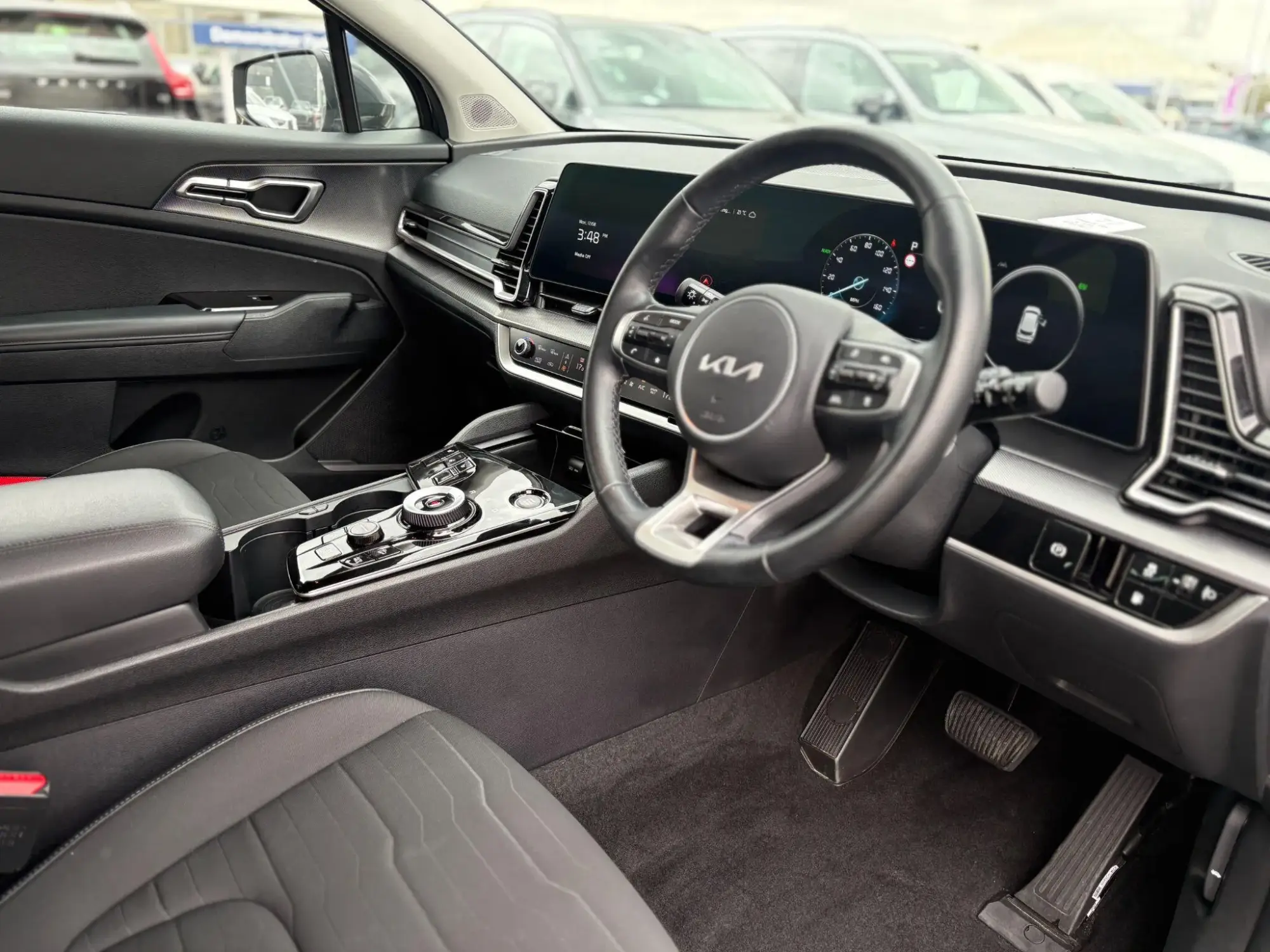 Kia Sportage Plug-In Hybrid Image 13