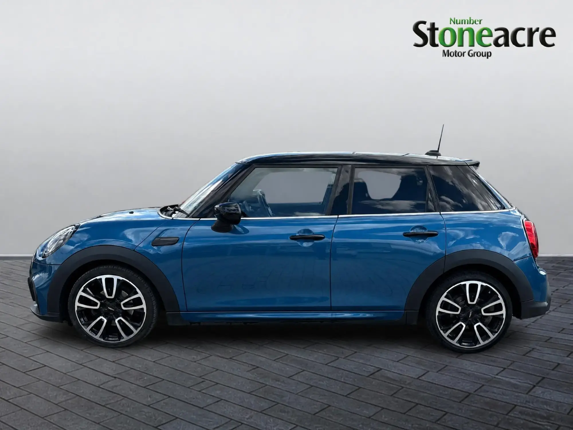 MINI Hatch Image 5 MINI Hatch Image 5