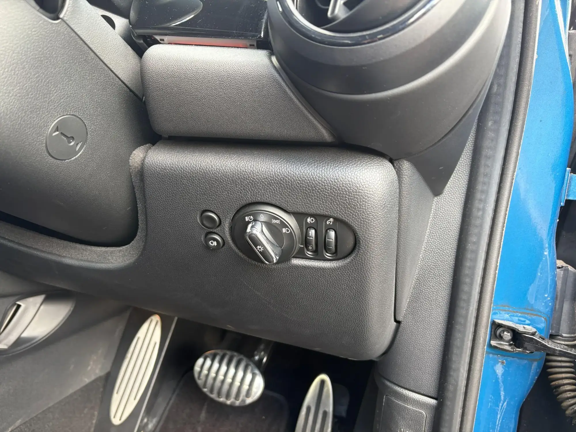 MINI Hatch Image 17 MINI Hatch Image 17