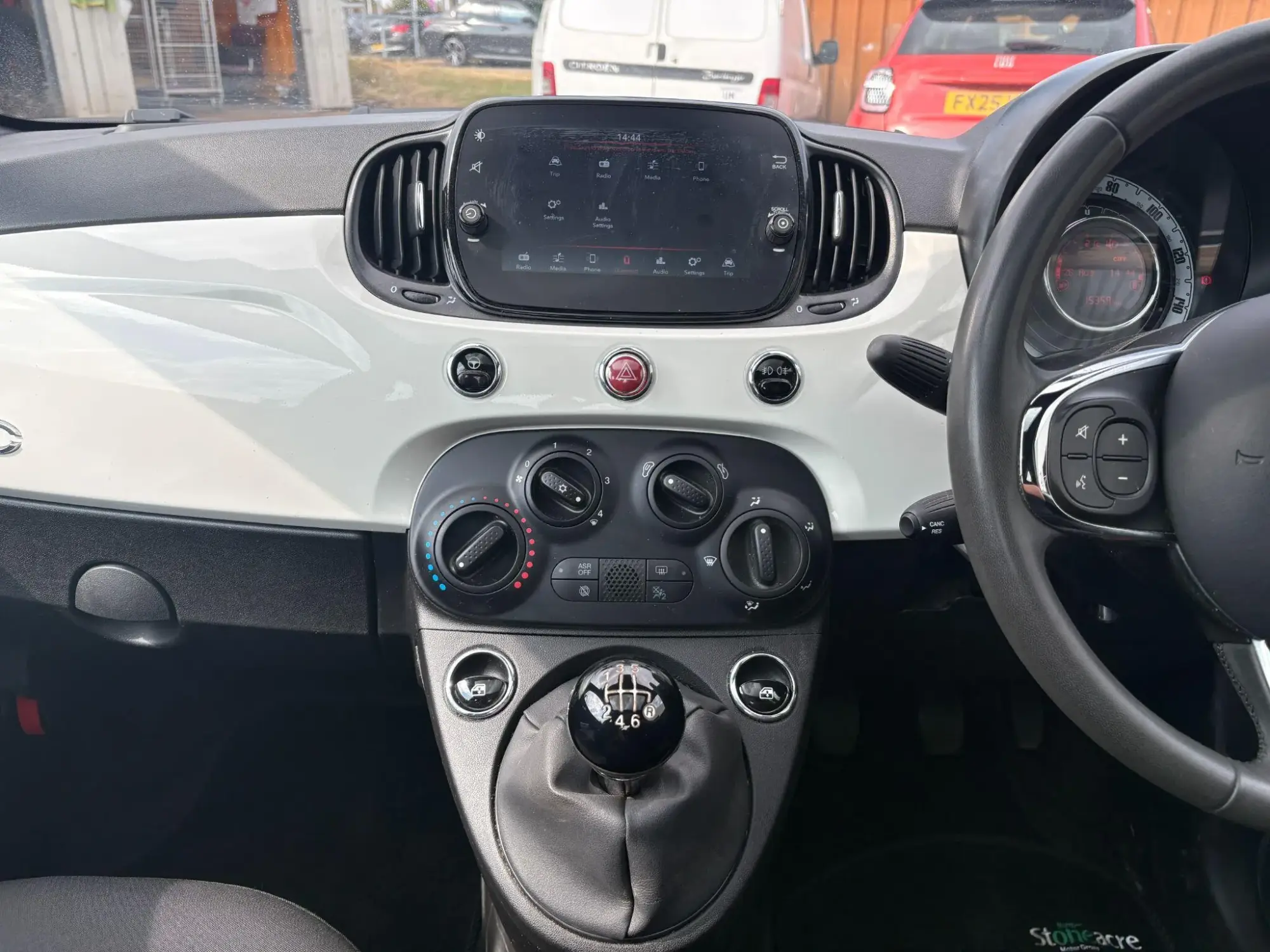 Fiat 500 Hybrid Image 14