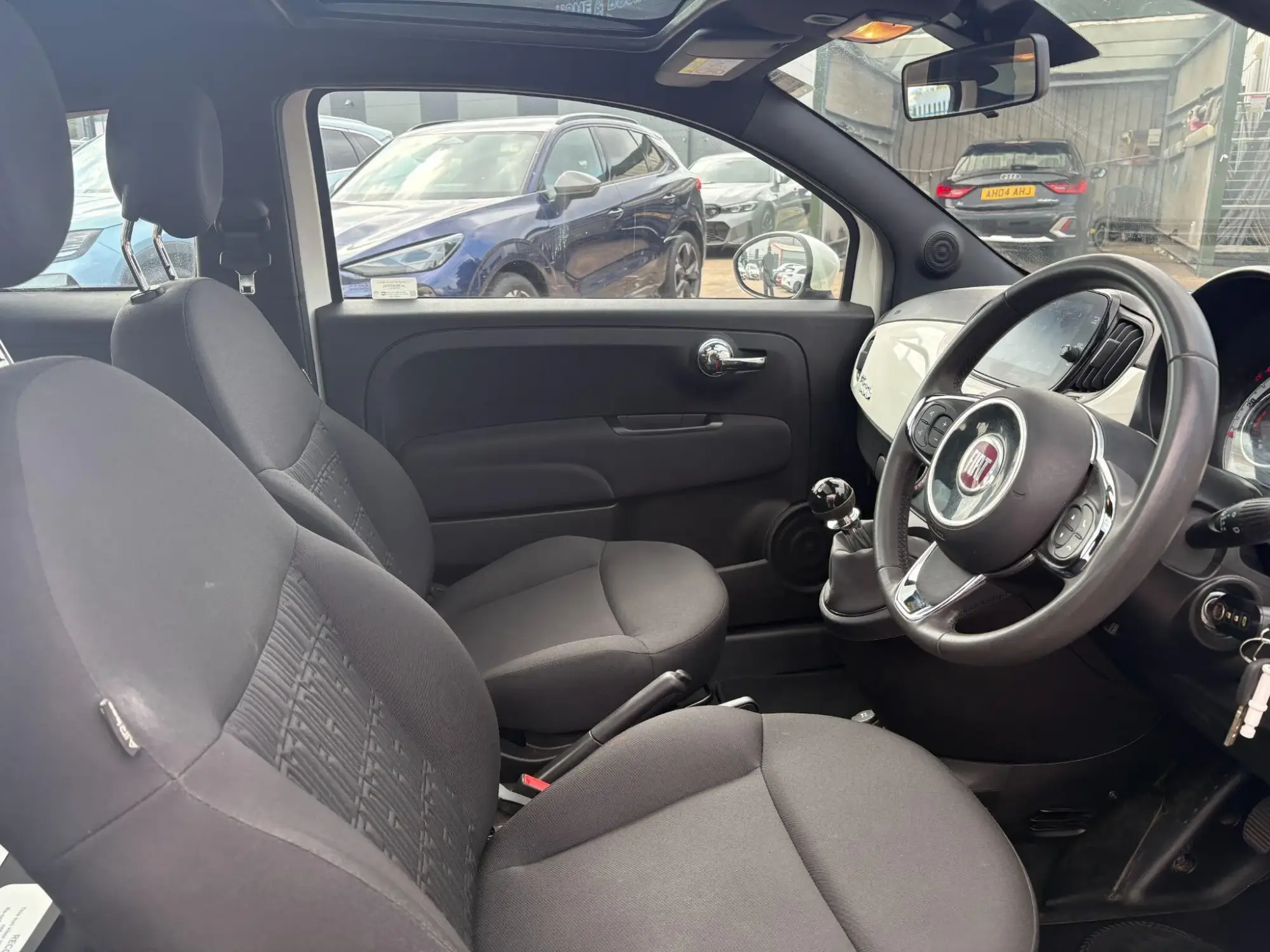 Fiat 500 Hybrid Image 15
