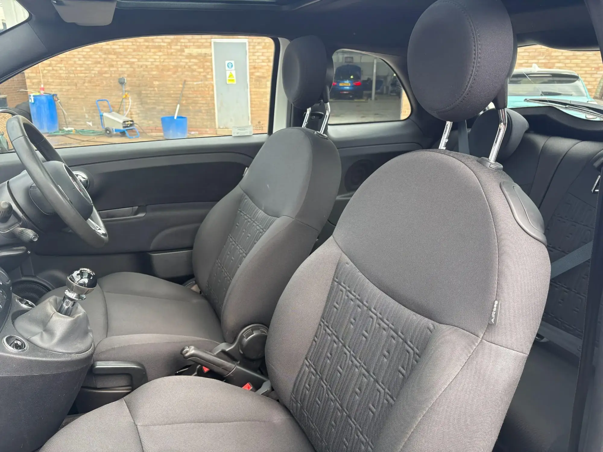 Fiat 500 Hybrid Image 16
