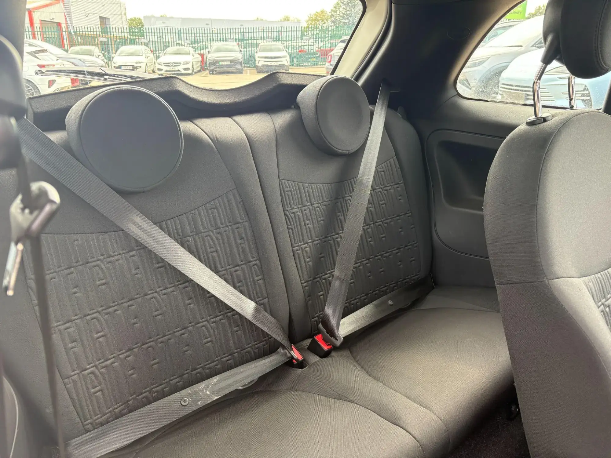 Fiat 500 Hybrid Image 17