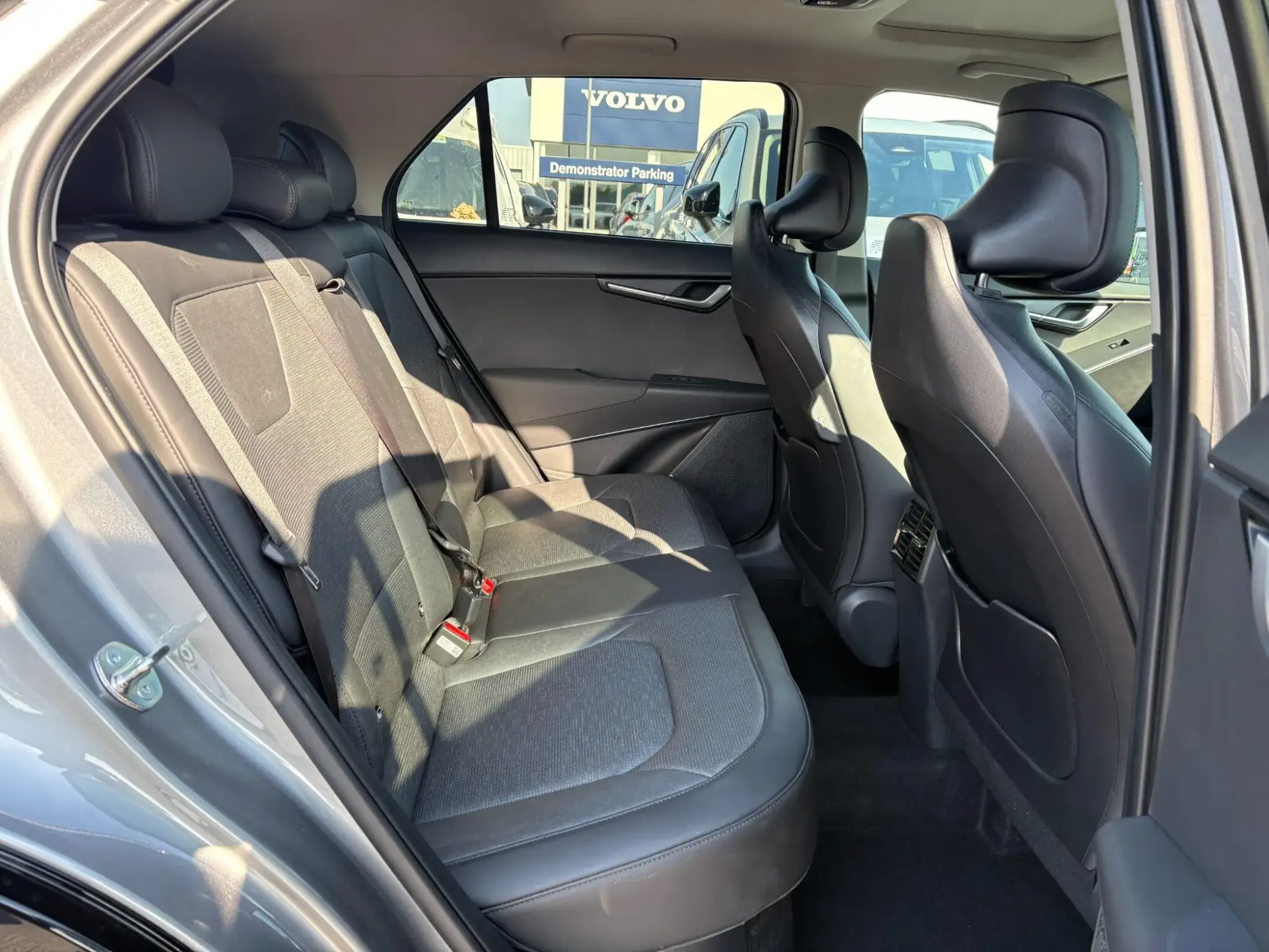 Kia Niro Image 13 Kia Niro Image 13