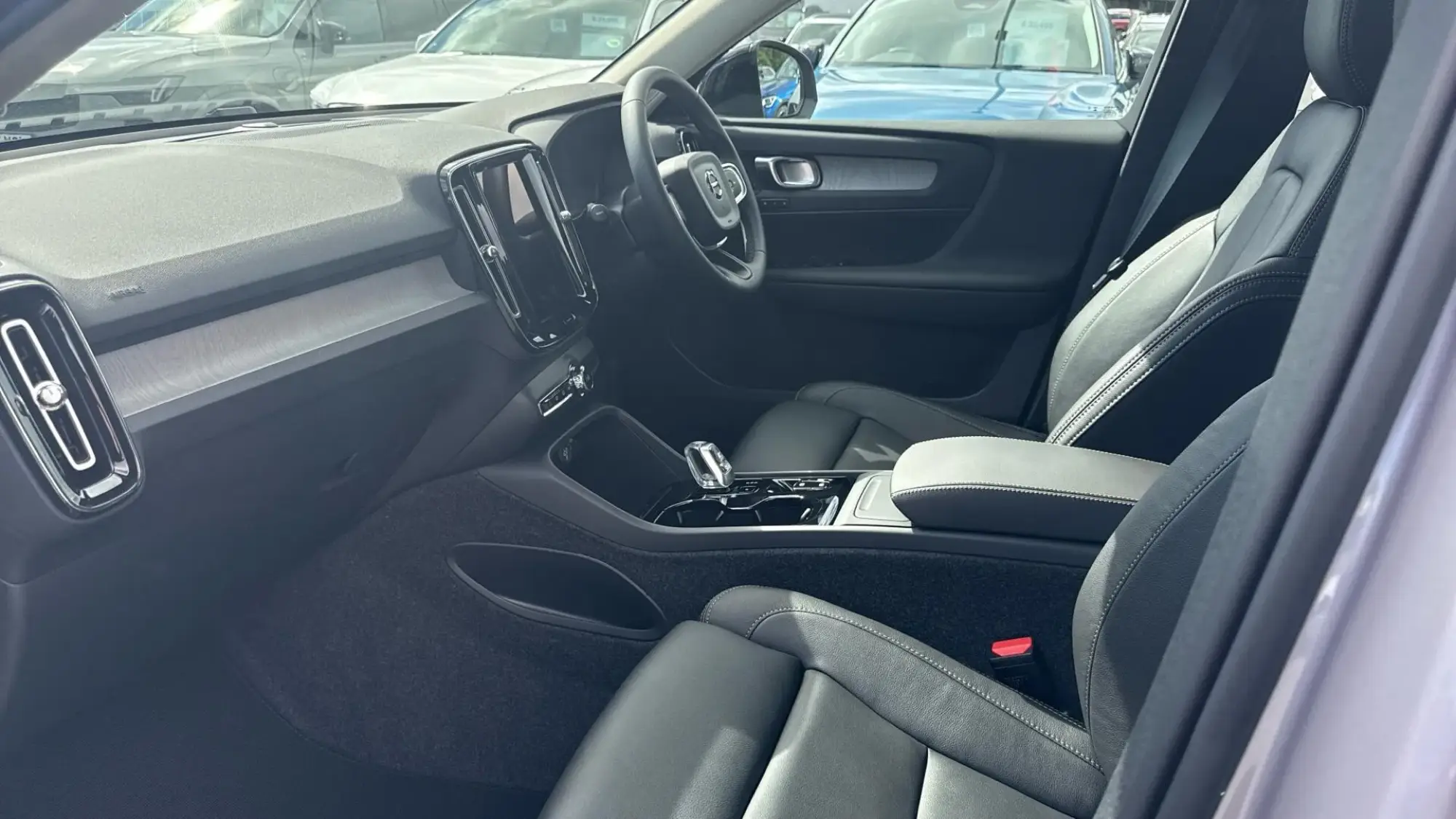 Volvo XC40 Image 41